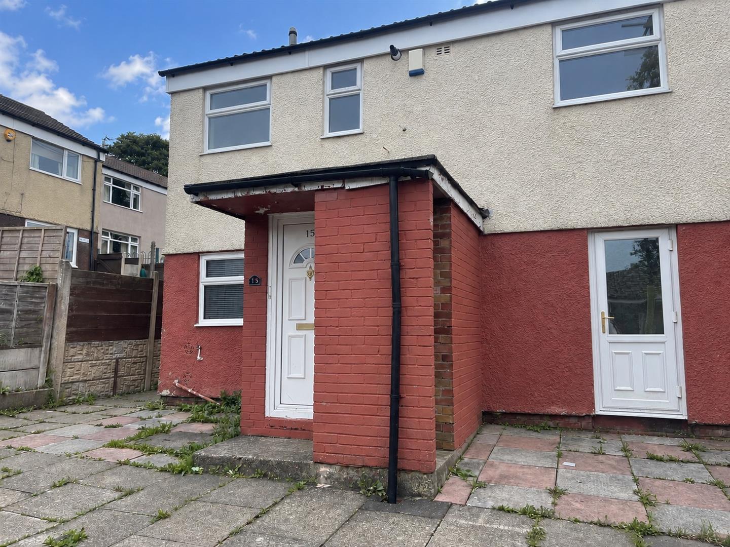 3 bed end of terrace house for sale in Kingsbury Place, Burnley, BB10