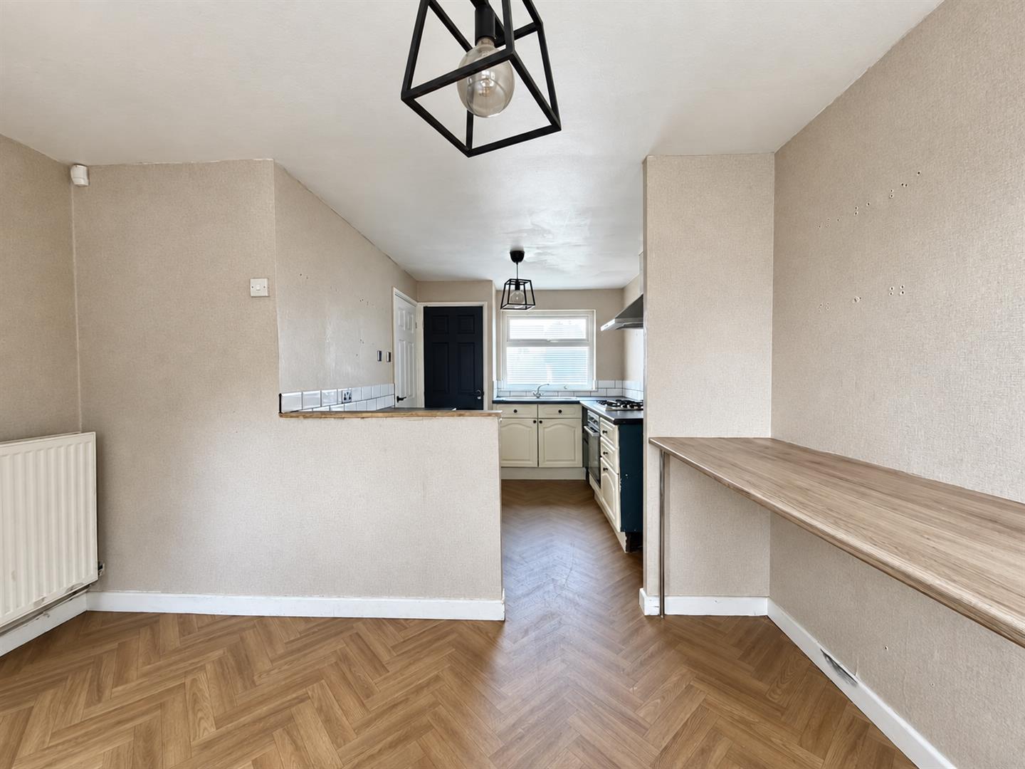 3 bed end of terrace house for sale in Kingsbury Place, Burnley 3