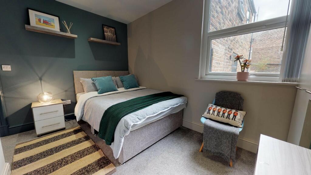 7 bed house of multiple occupation for sale in Kremlin Drive - Old Swan  - Property Image 4