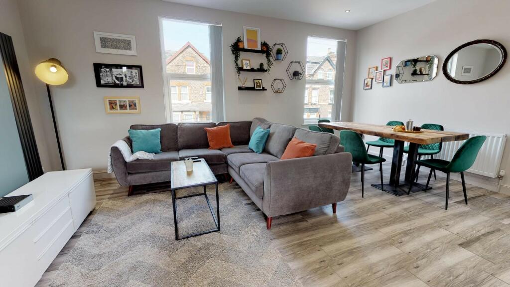 7 bed house of multiple occupation for sale in Kremlin Drive - Old Swan  - Property Image 2