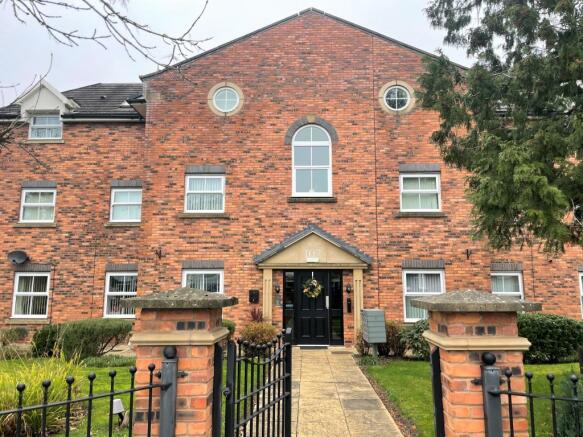 2 bed apartment for sale in Eastham Rake, Wirral, Merseyside