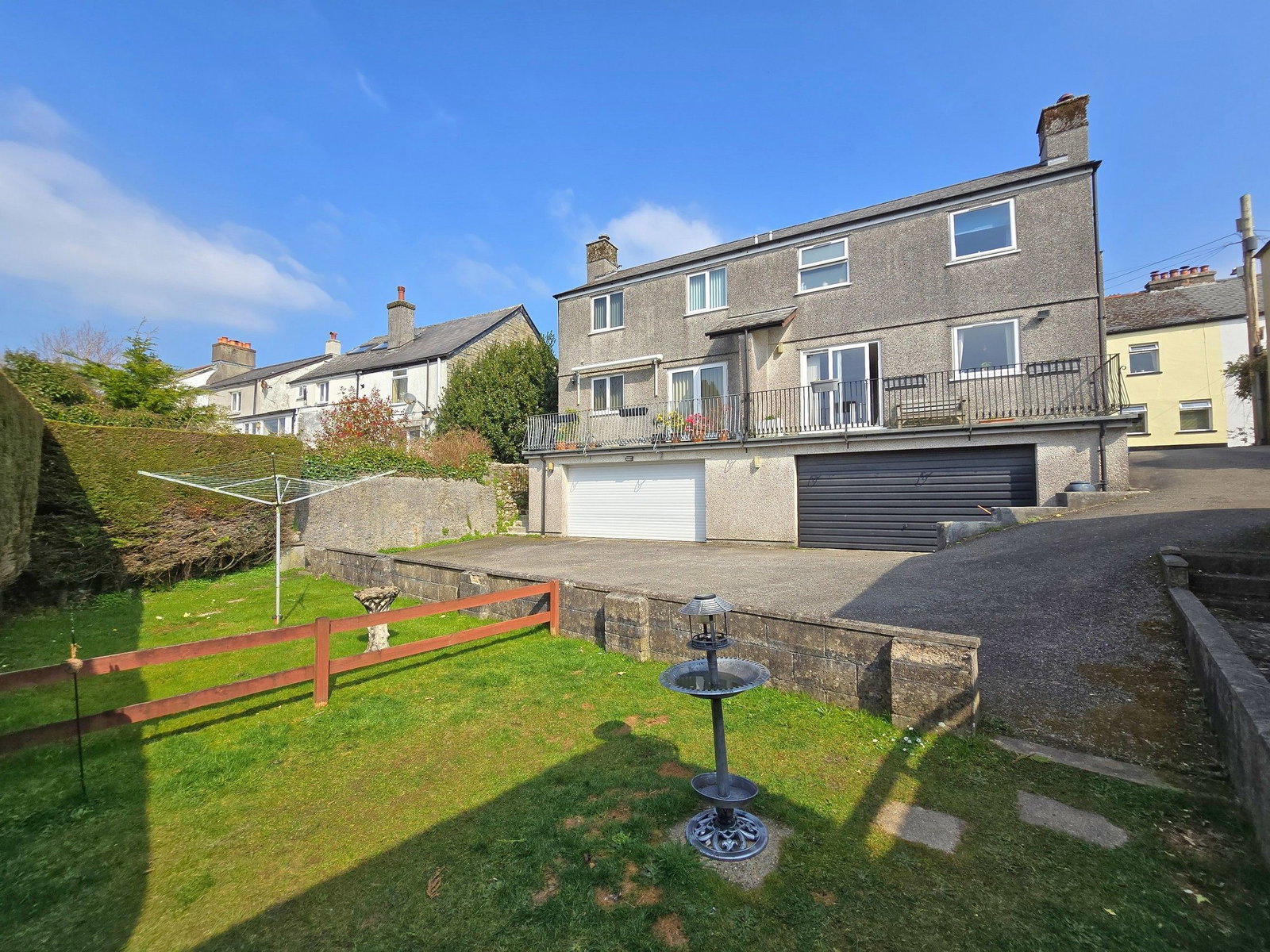 Chapel Street, Bere Alston, Devon PL20 7DE
