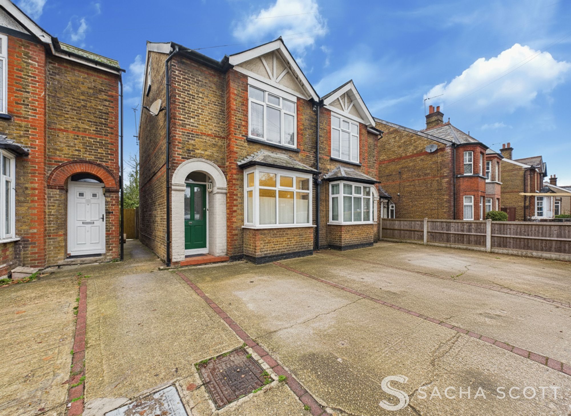Properties for sale in Epsom