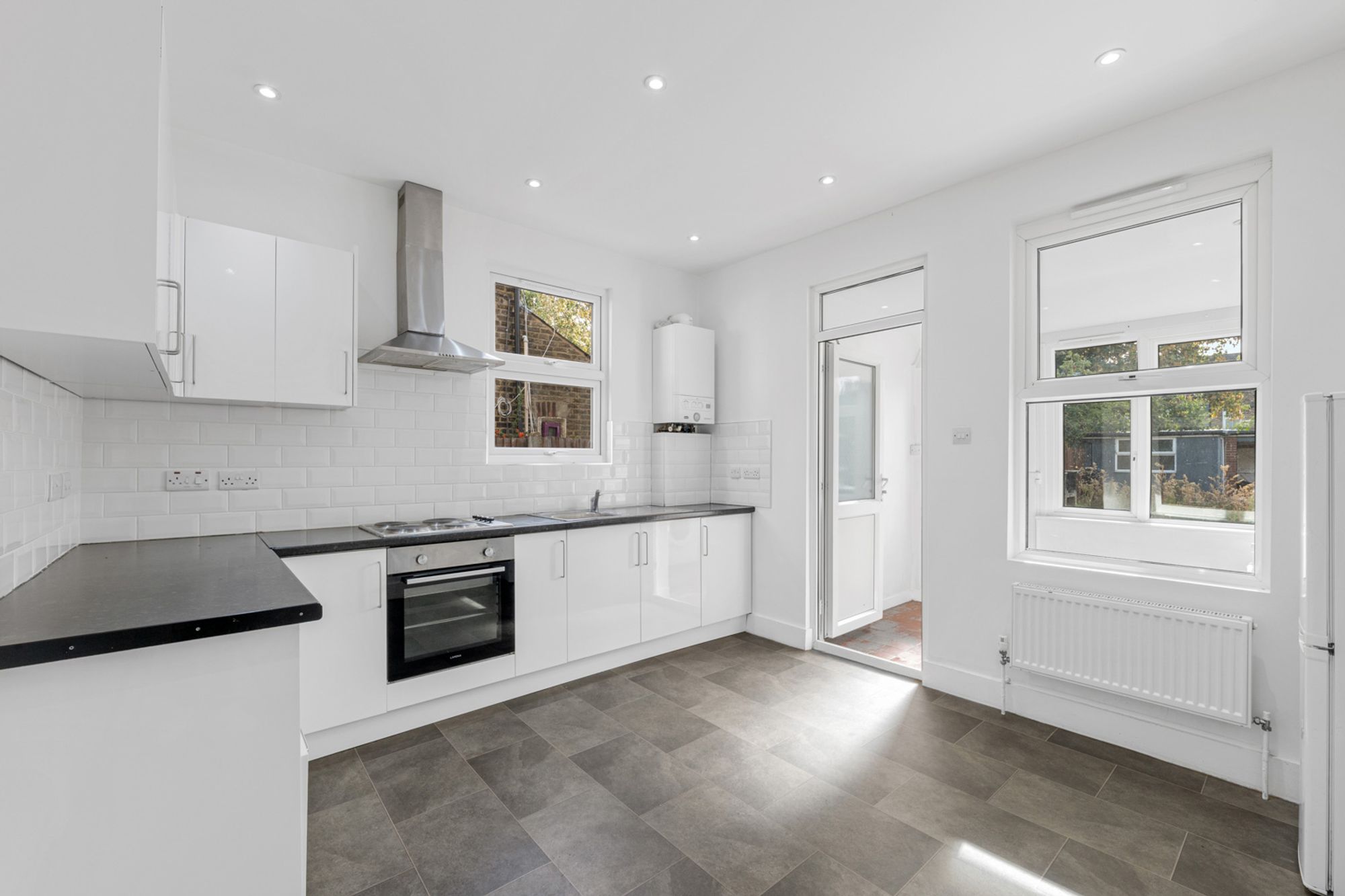 3 bed terraced house for sale in Headcorn Road, Thornton Heath, CR7  - Property Image 19
