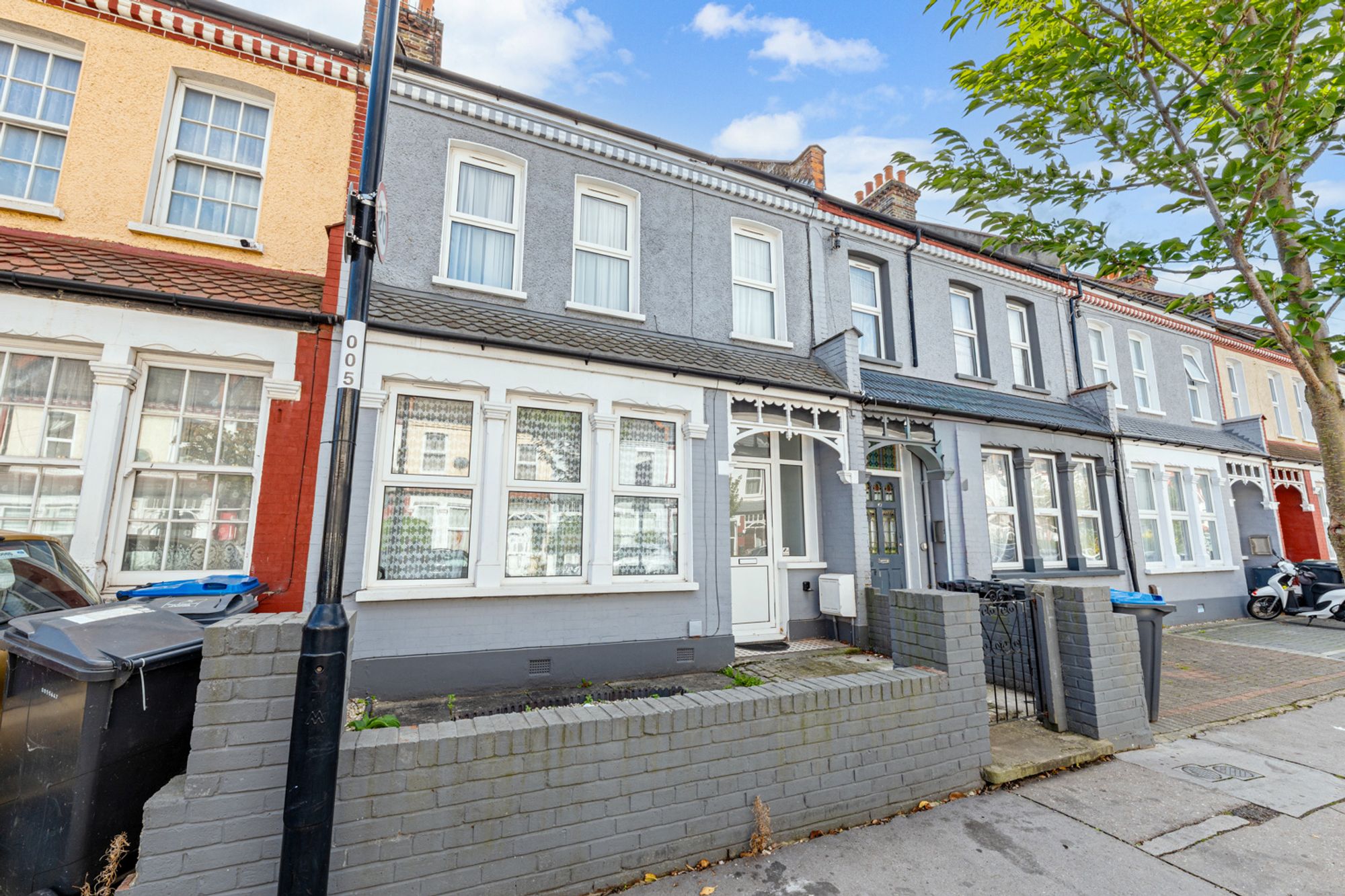 3 bed terraced house for sale in Headcorn Road, Thornton Heath, CR7