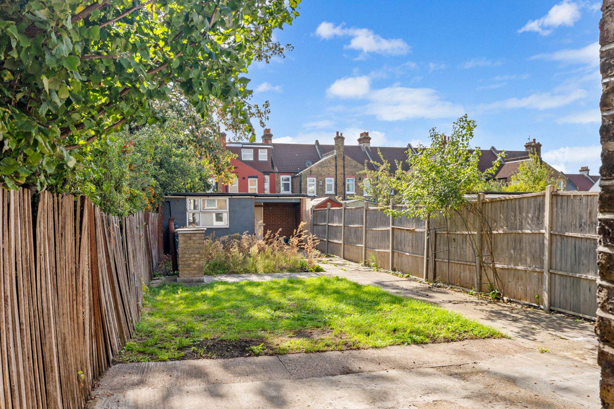 3 bed terraced house for sale in Headcorn Road, Thornton Heath, CR7  - Property Image 4