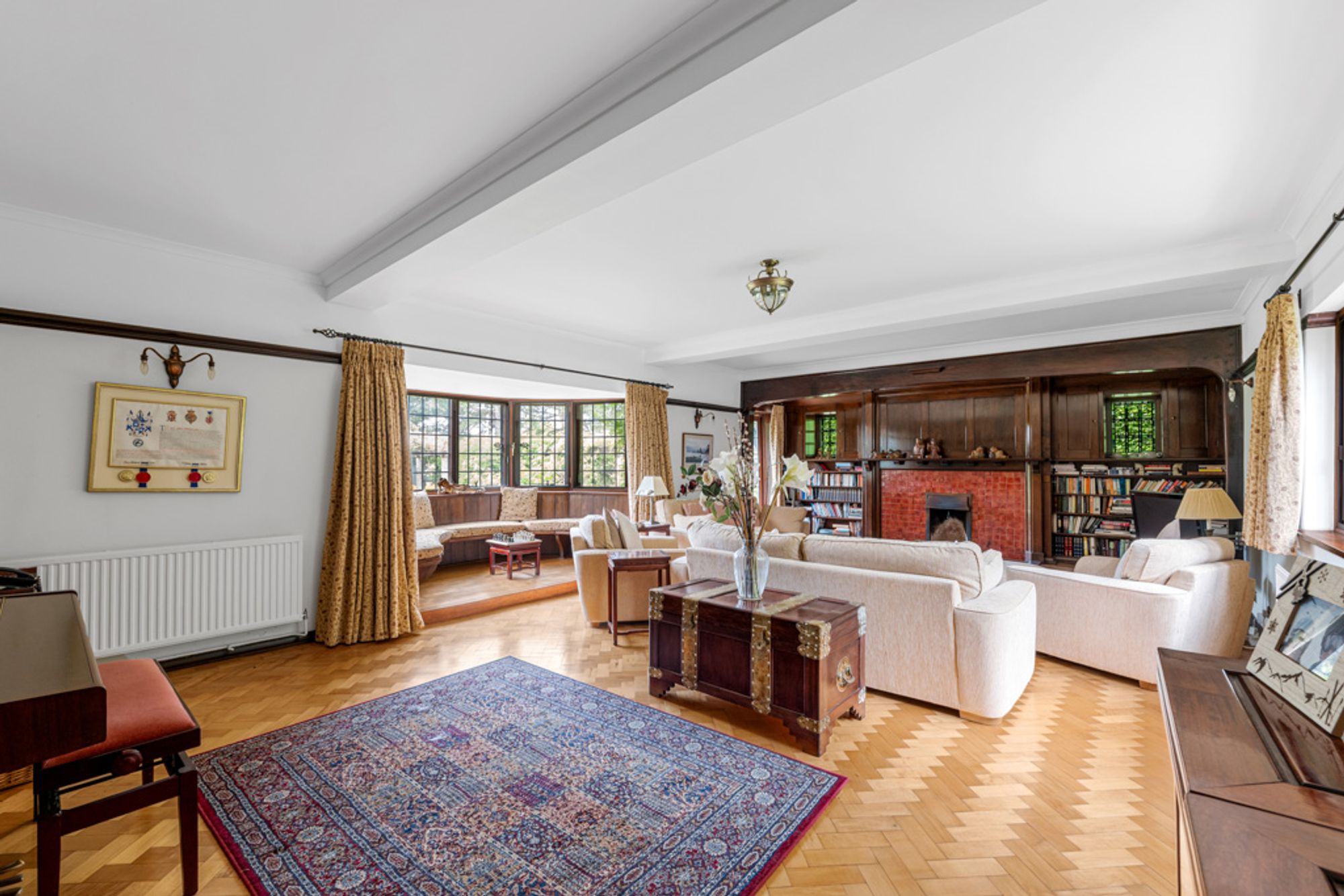 7 bed detached house for sale in Park View Road, Woldingham, CR3  - Property Image 4