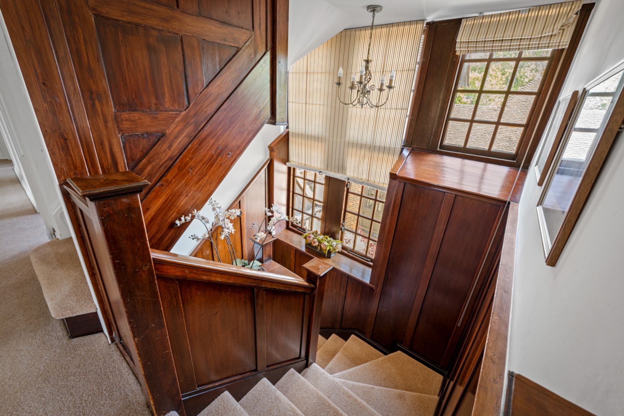 7 bed detached house for sale in Park View Road, Woldingham, CR3  - Property Image 25