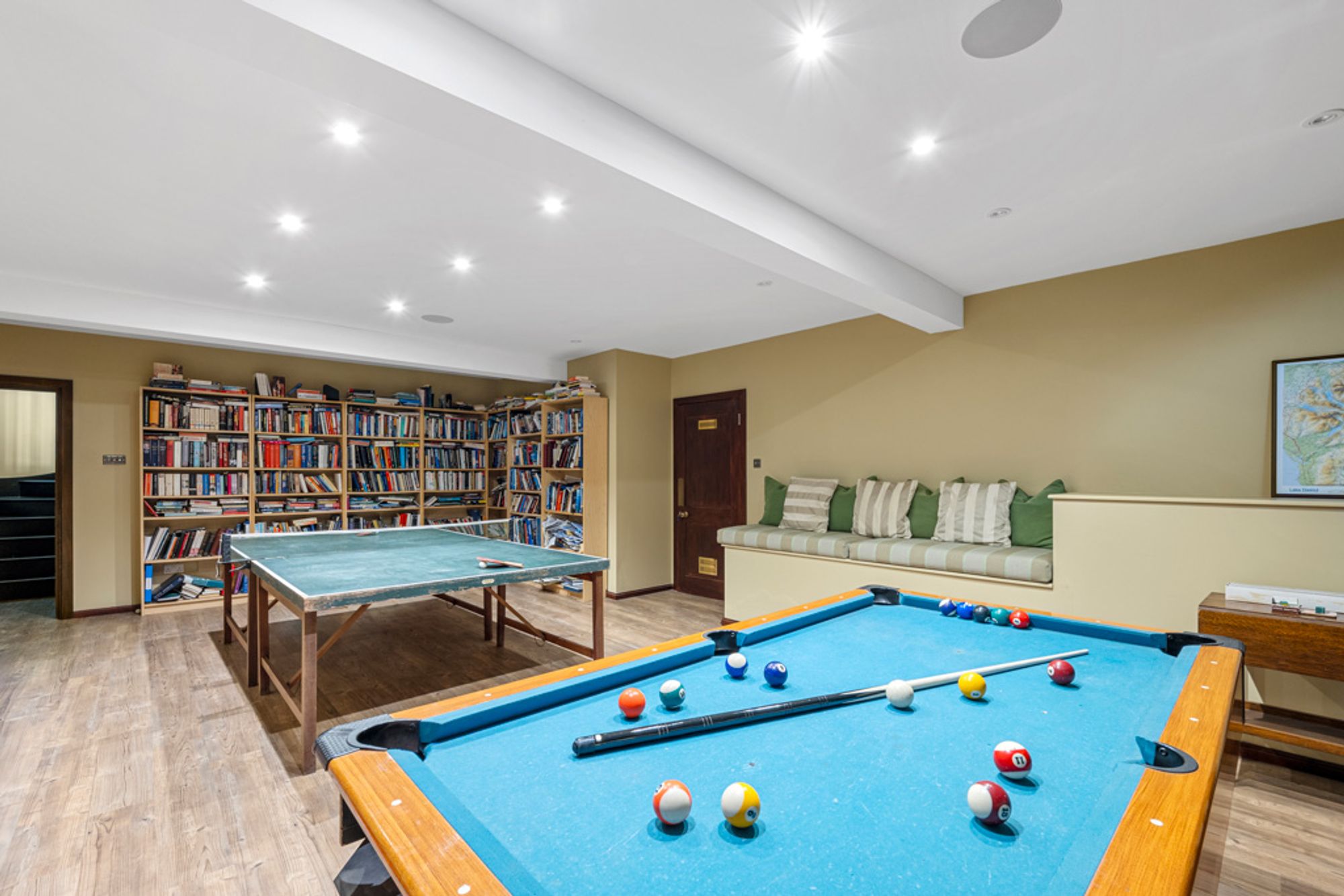 7 bed detached house for sale in Park View Road, Woldingham, CR3  - Property Image 19