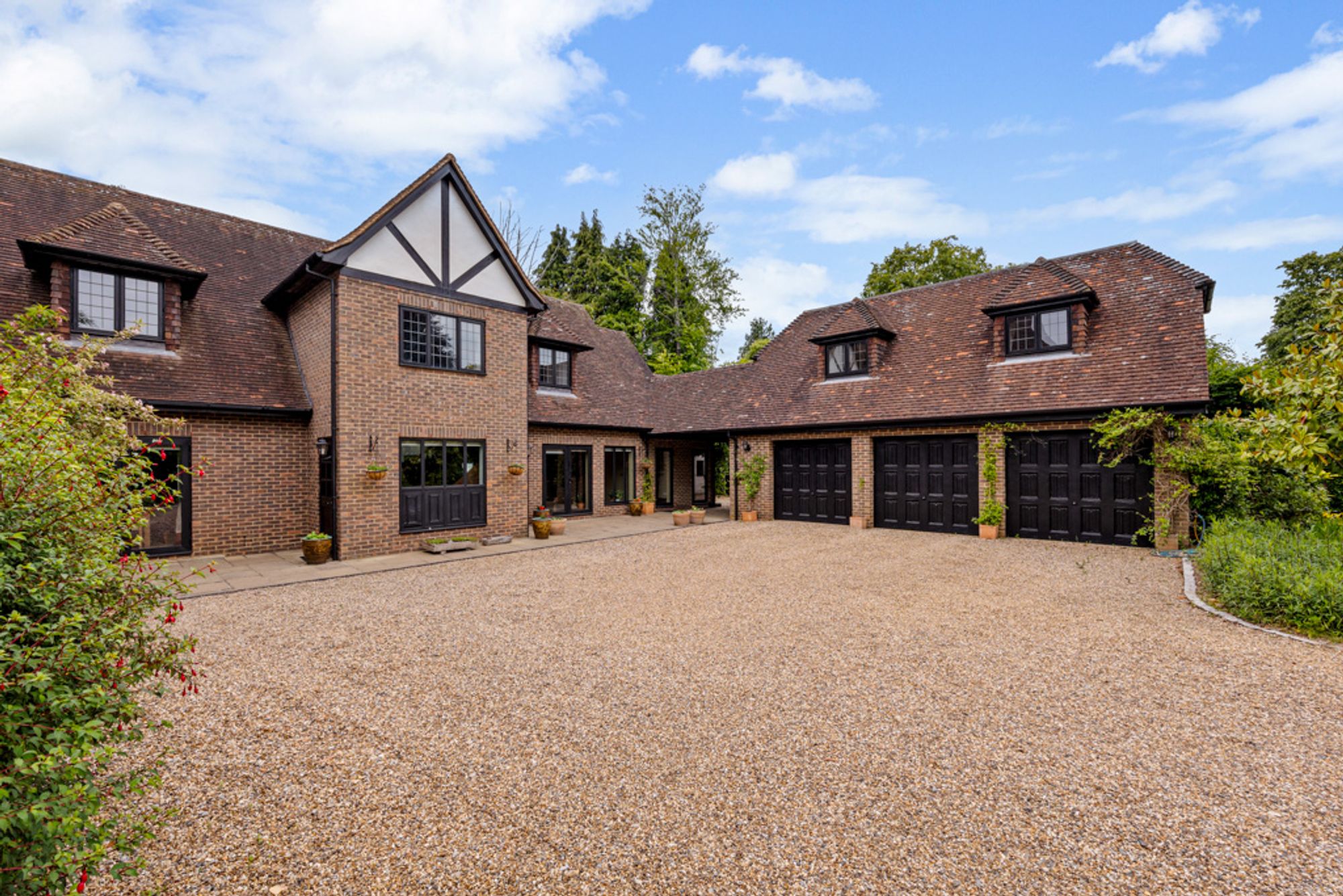 7 bed detached house for sale in Park View Road, Woldingham, CR3  - Property Image 57