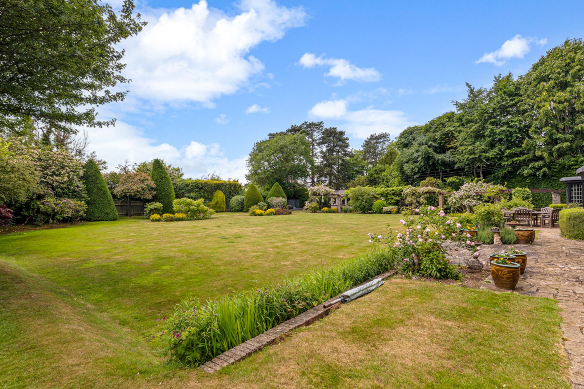 7 bed detached house for sale in Park View Road, Woldingham, CR3  - Property Image 62