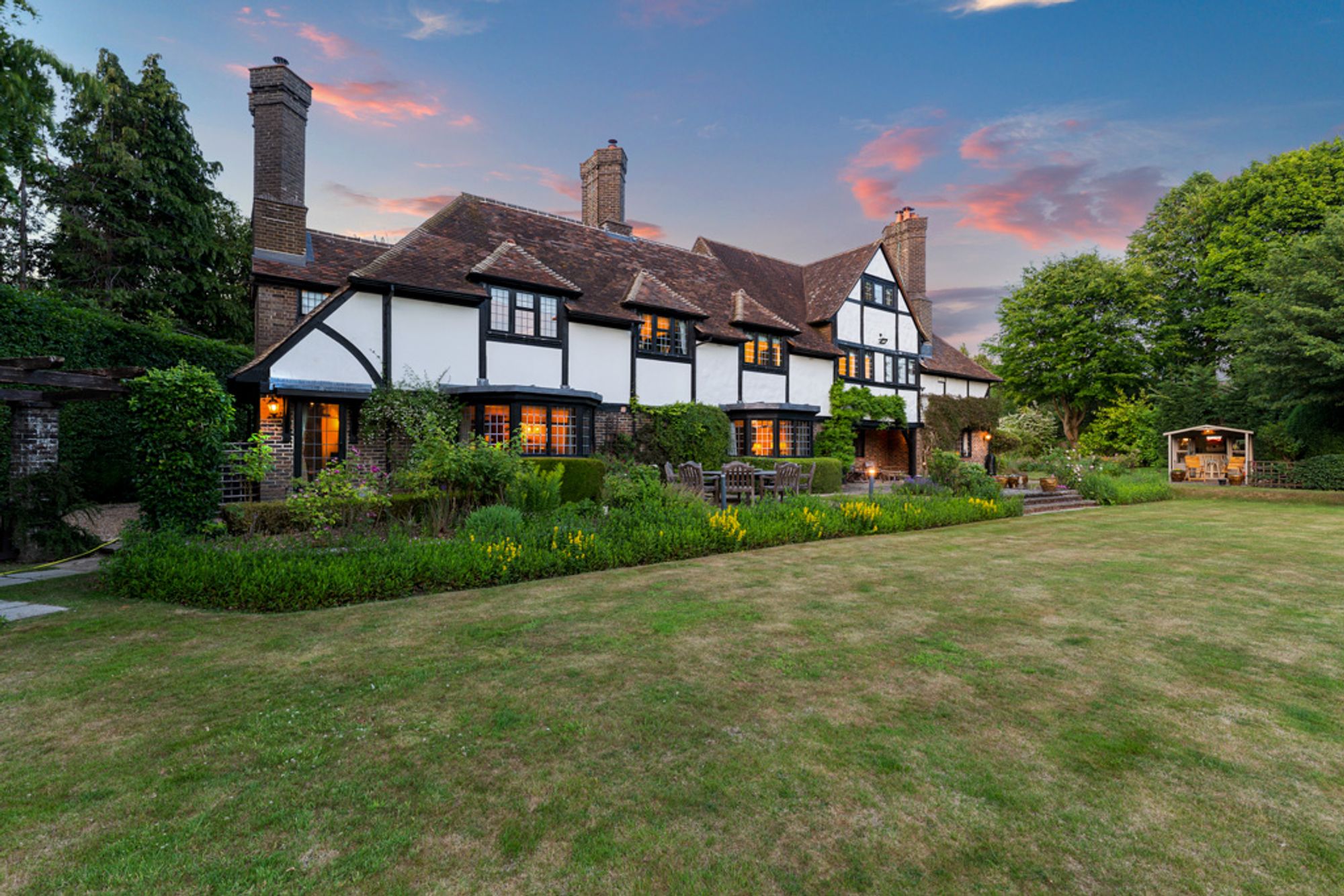 7 bed detached house for sale in Park View Road, Woldingham, CR3  - Property Image 58