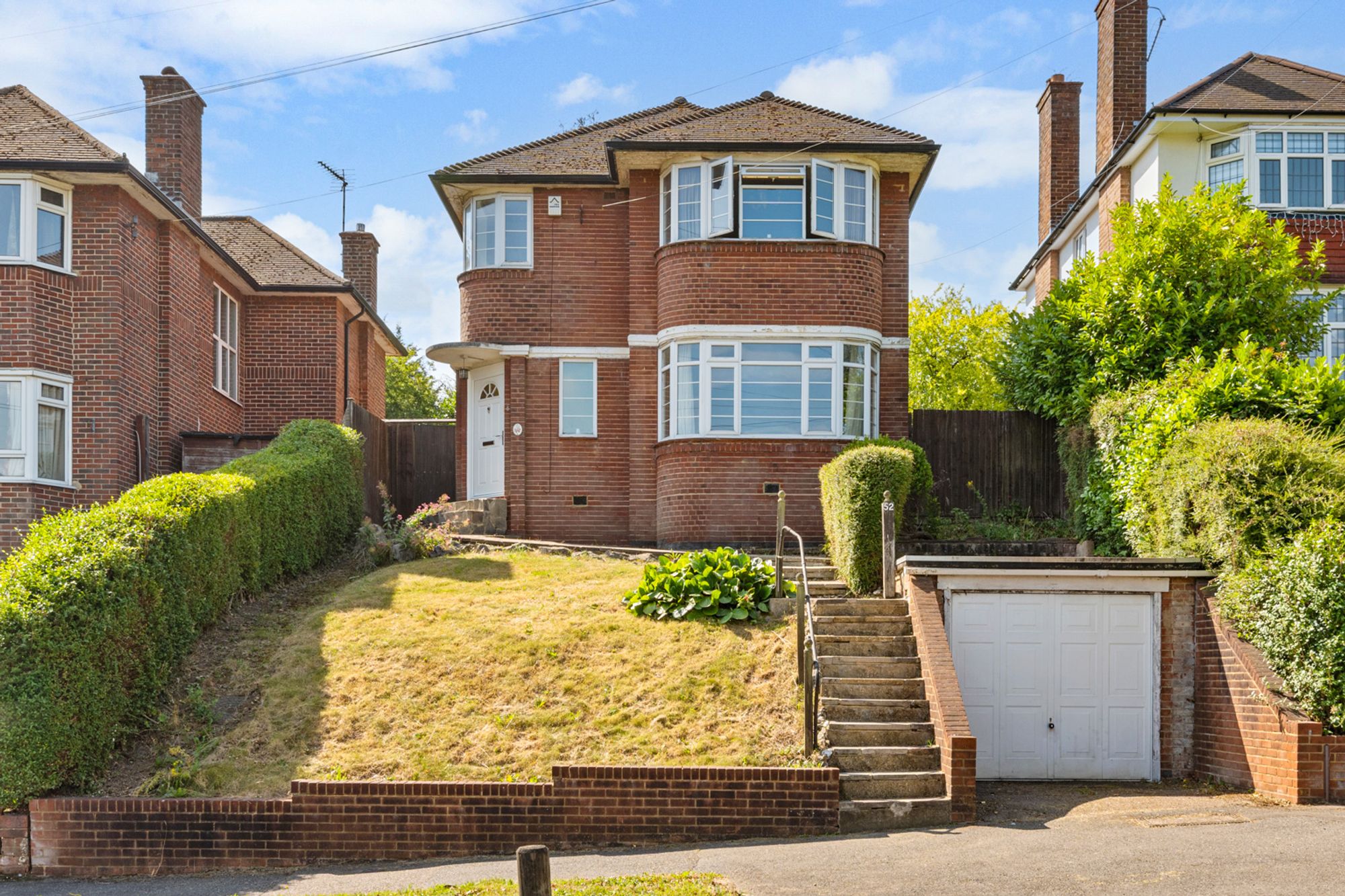 3 bed house for sale in Mitchley Avenue, Purley, CR8  - Property Image 1