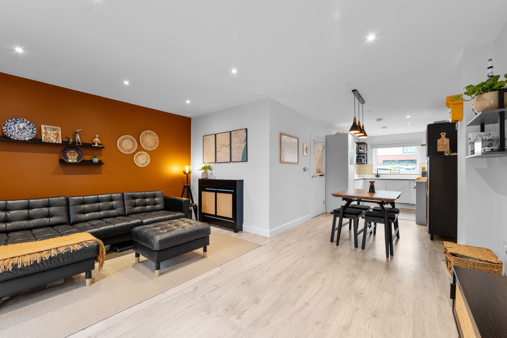 3 bed semi-detached house for sale in Harewood Gardens, South Croydon, CR2 - Property Image 4