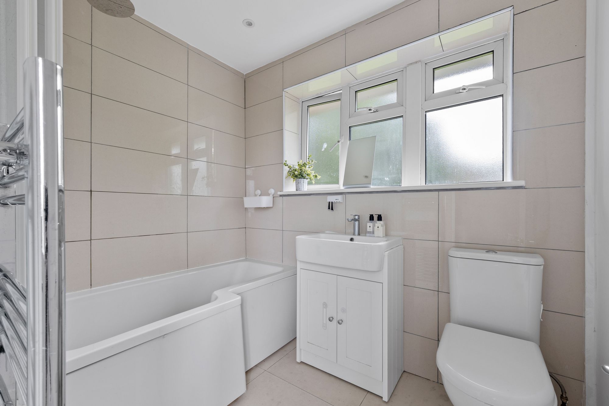 3 bed semi-detached house for sale in Grisedale Gardens, Purley, CR8  - Property Image 12