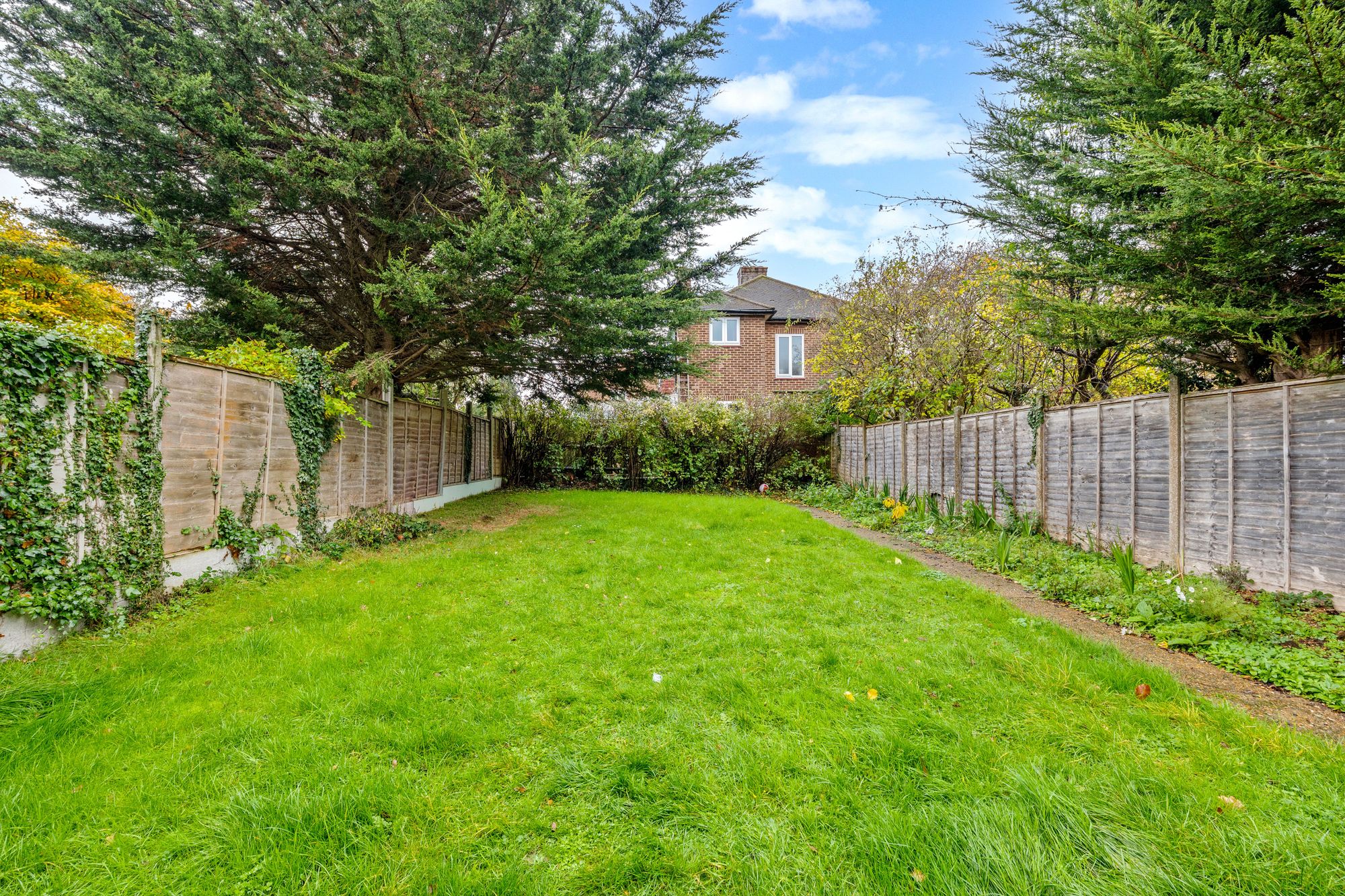 3 bed semi-detached house for sale in Grisedale Gardens, Purley, CR8  - Property Image 19
