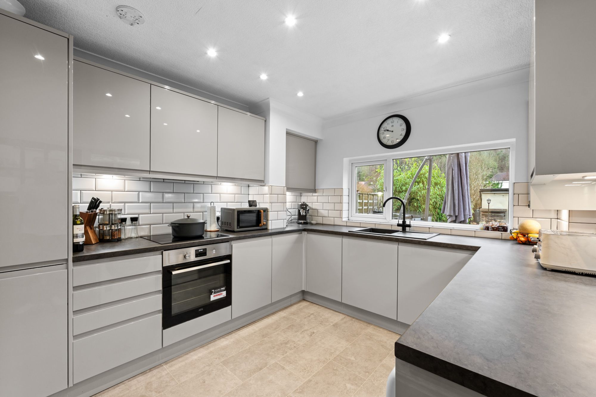 4 bed semi-detached house for sale in Godstone Road, Whyteleafe, CR3