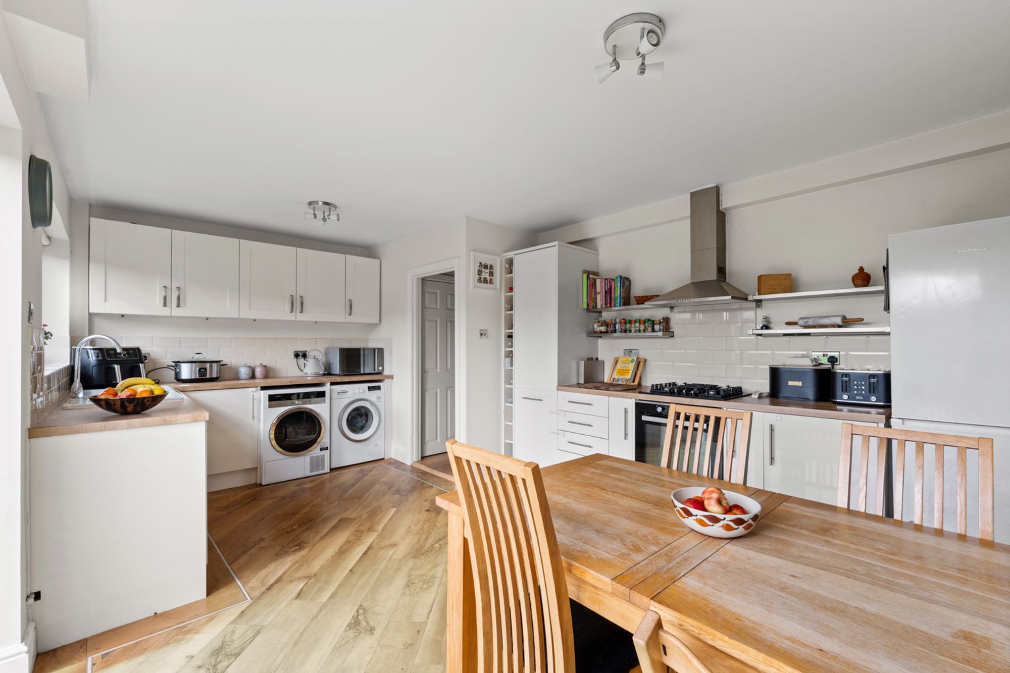 3 bed semi-detached house for sale in Hyde Road, South Croydon, CR2  - Property Image 11