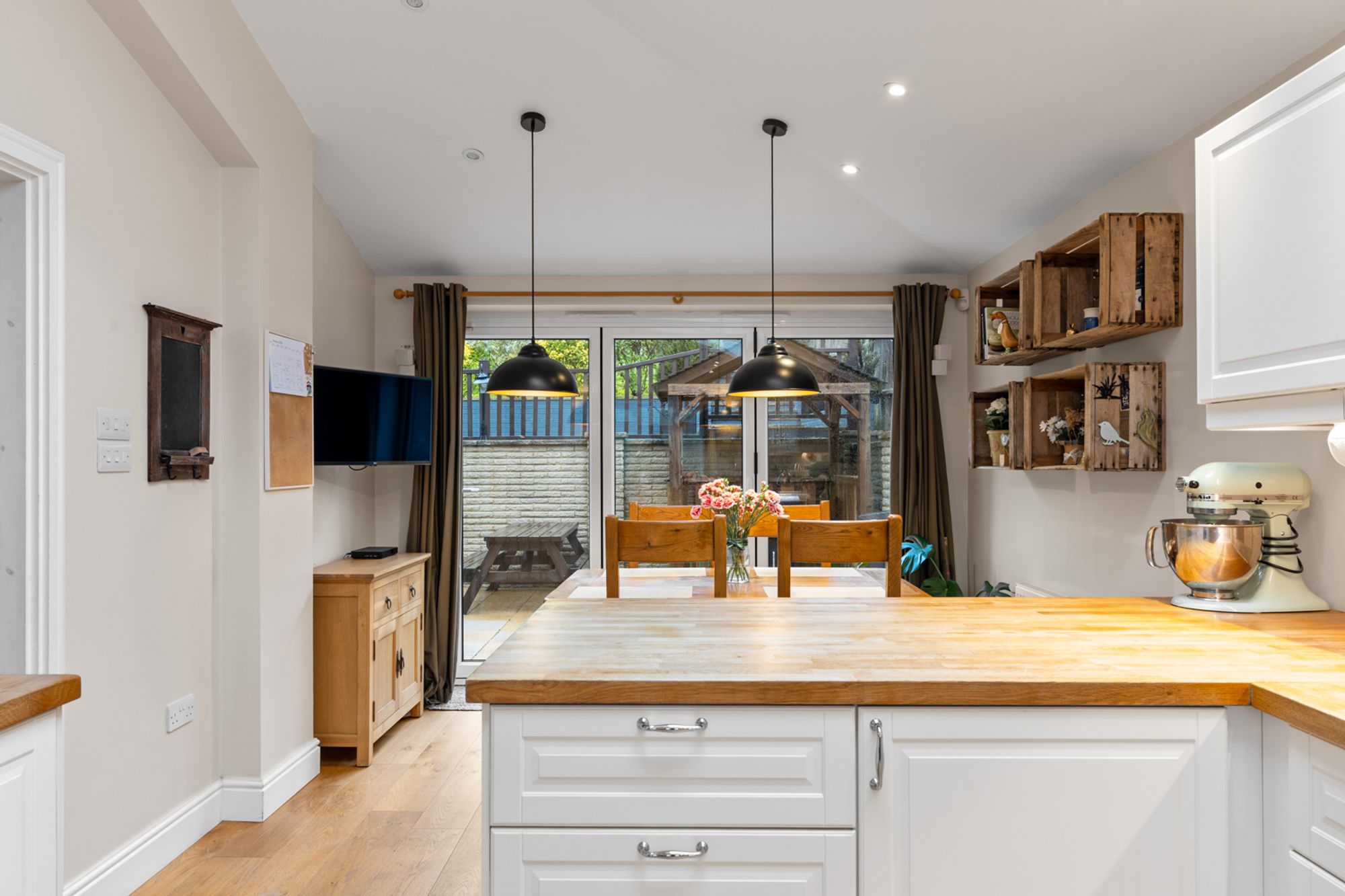 3 bed semi-detached house for sale in Hyde Road, South Croydon, CR2  - Property Image 20