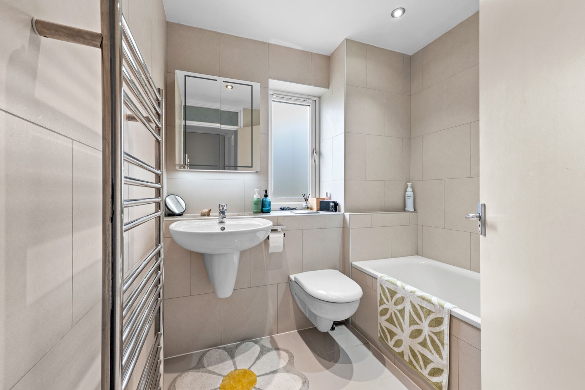 4 bed terraced house for sale in Linton Glade, Croydon, CR0  - Property Image 15