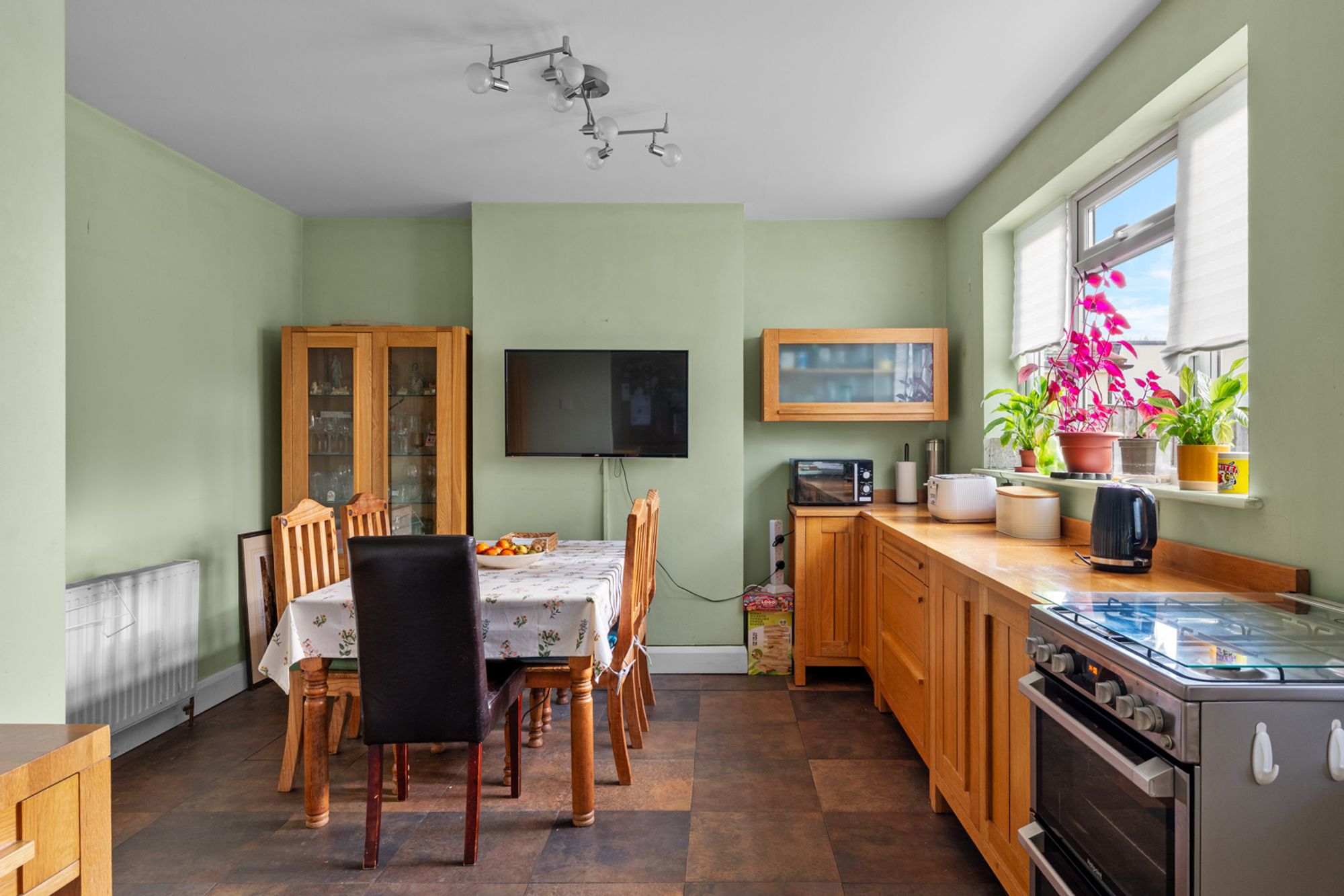 4 bed semi-detached house for sale in Limpsfield Road, South Croydon, CR2  - Property Image 2