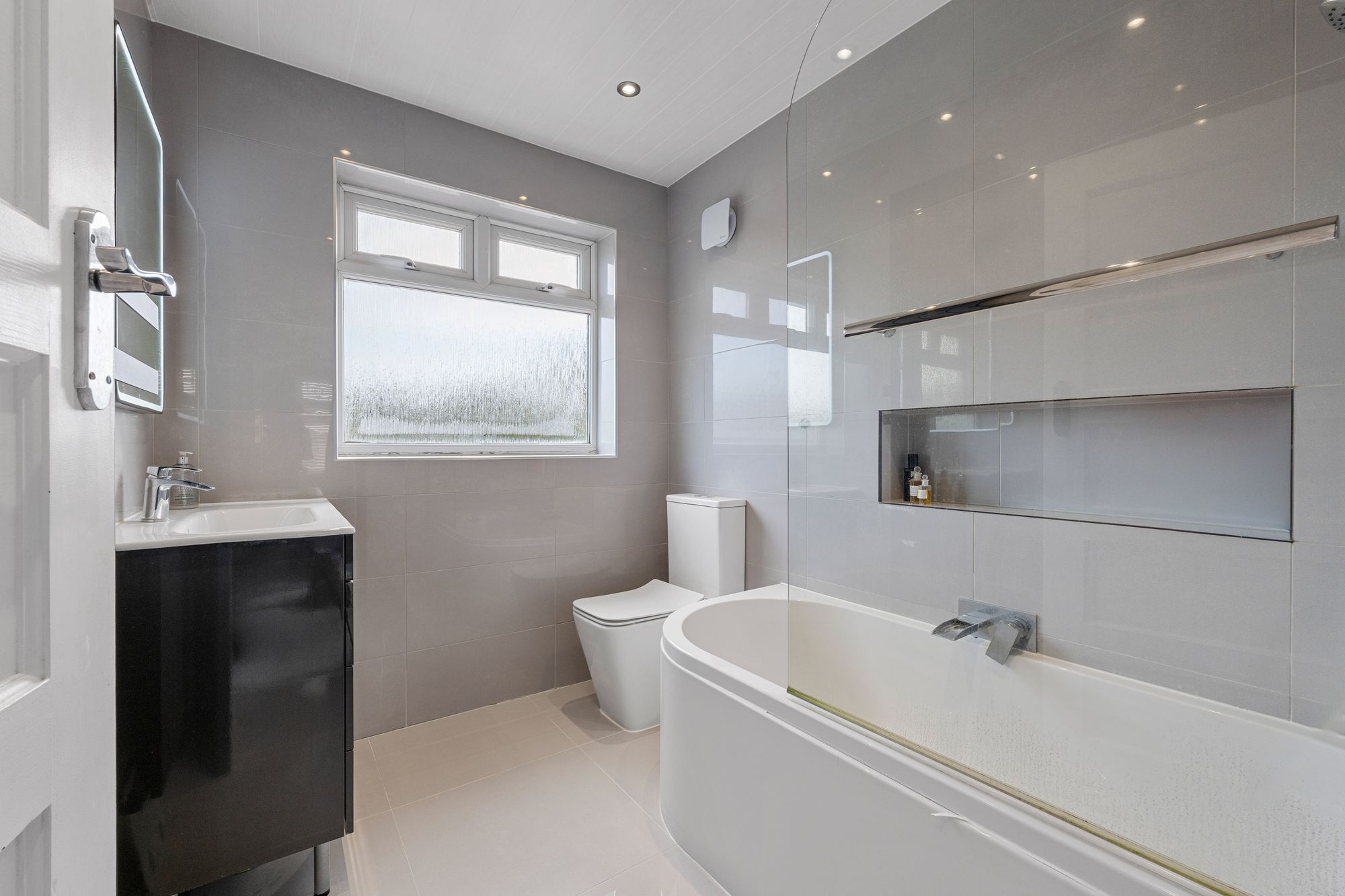 3 bed semi-detached house for sale in Limpsfield Road, South Croydon, CR2  - Property Image 6