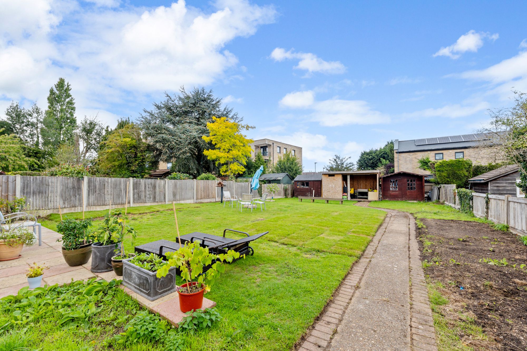 3 bed detached bungalow for sale in Kingswood Lane, Warlingham, CR6 - Property Image 2