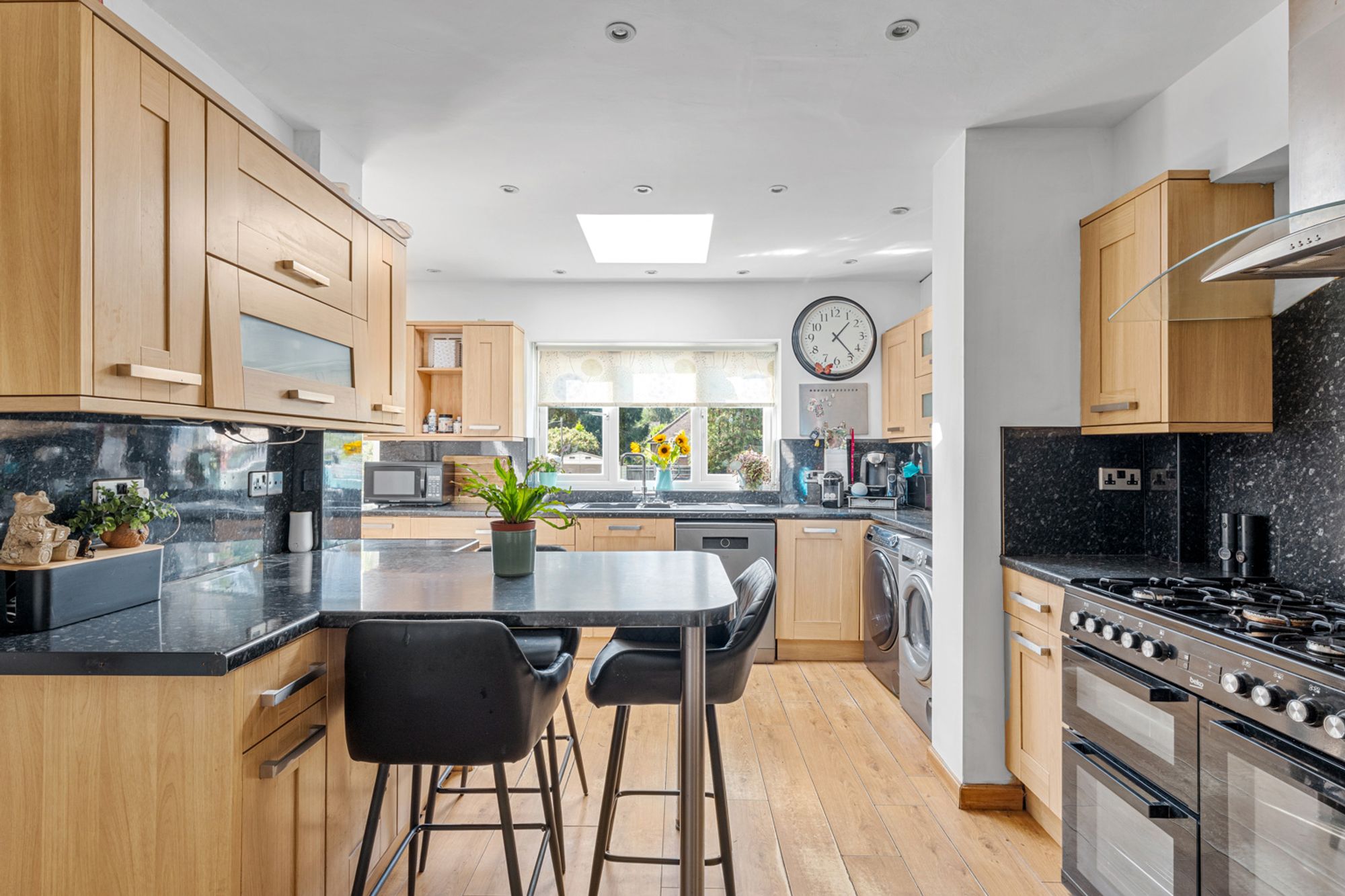 4 bed semi-detached house for sale in Orchard Road, South Croydon, CR2  - Property Image 5