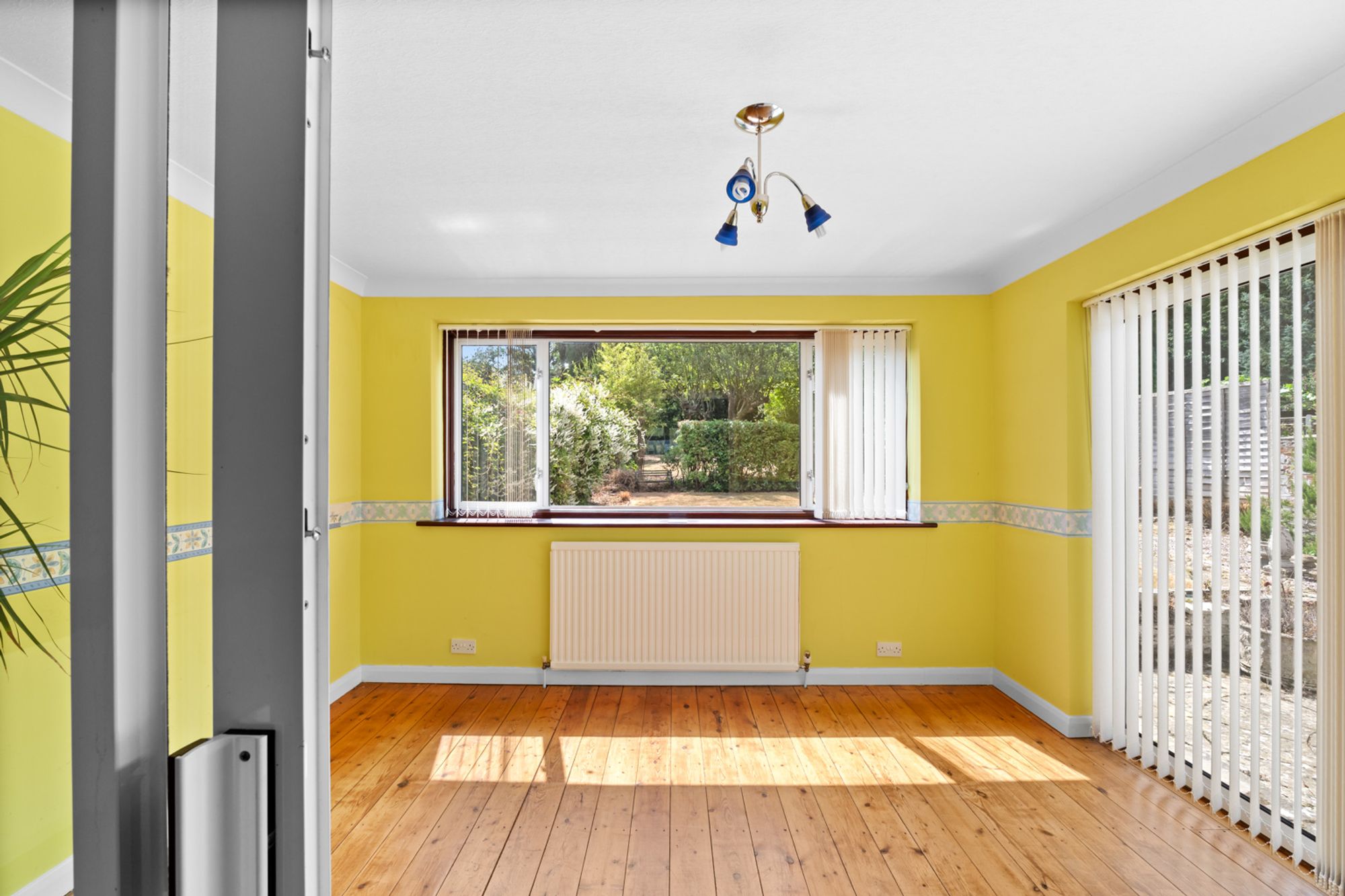 2 bed semi-detached bungalow for sale in Croham Valley Road, South Croydon, CR2  - Property Image 8