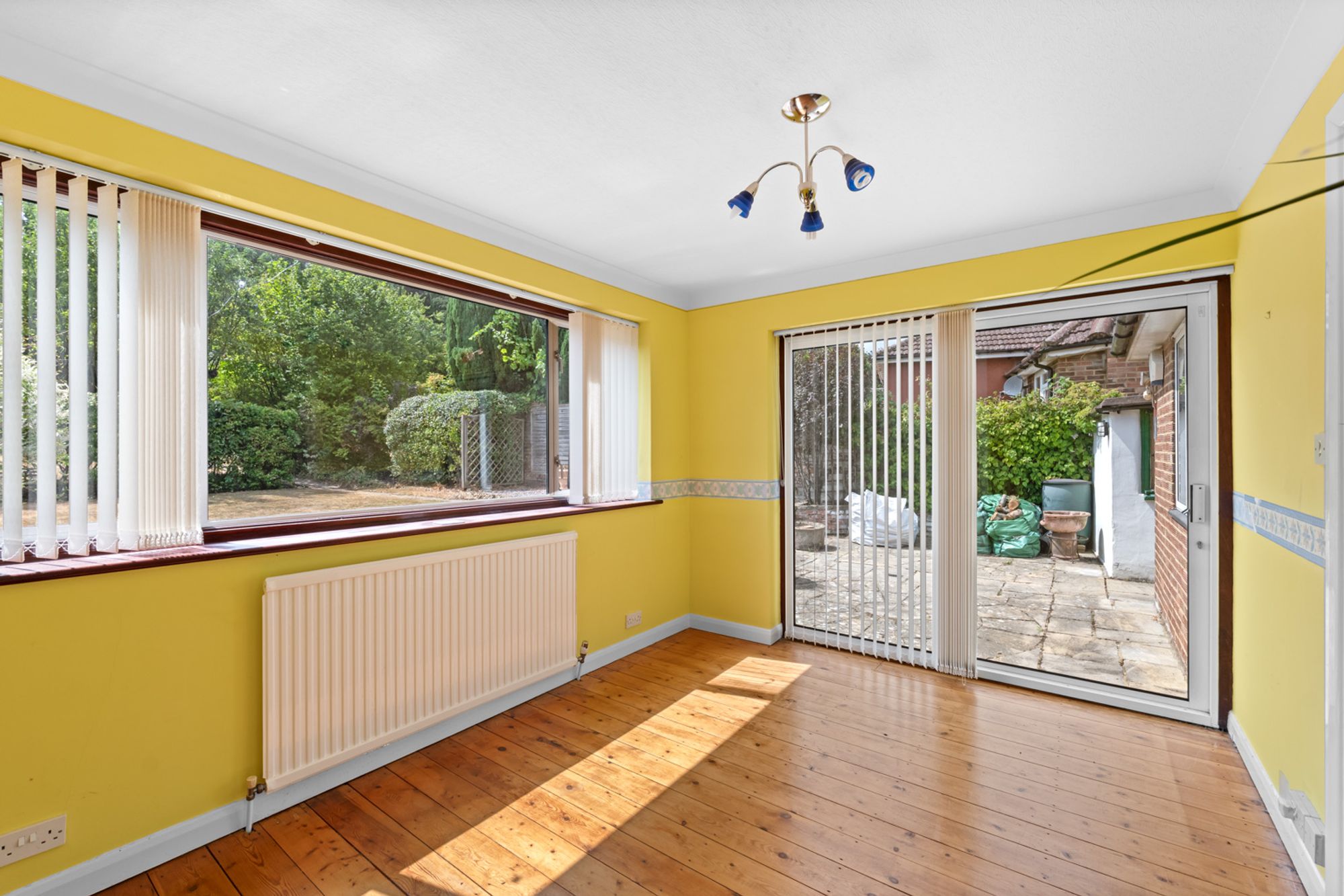 2 bed semi-detached bungalow for sale in Croham Valley Road, South Croydon, CR2  - Property Image 10