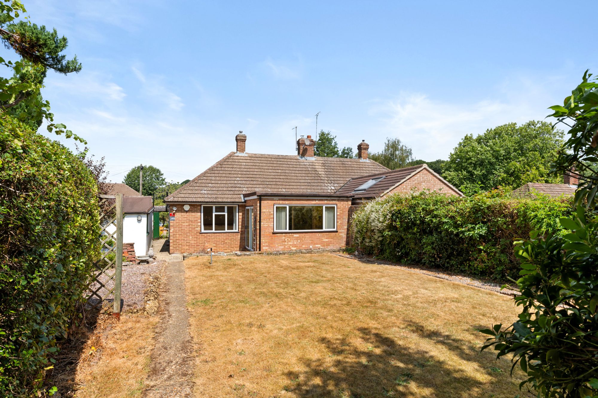 2 bed semi-detached bungalow for sale in Croham Valley Road, South Croydon, CR2  - Property Image 19