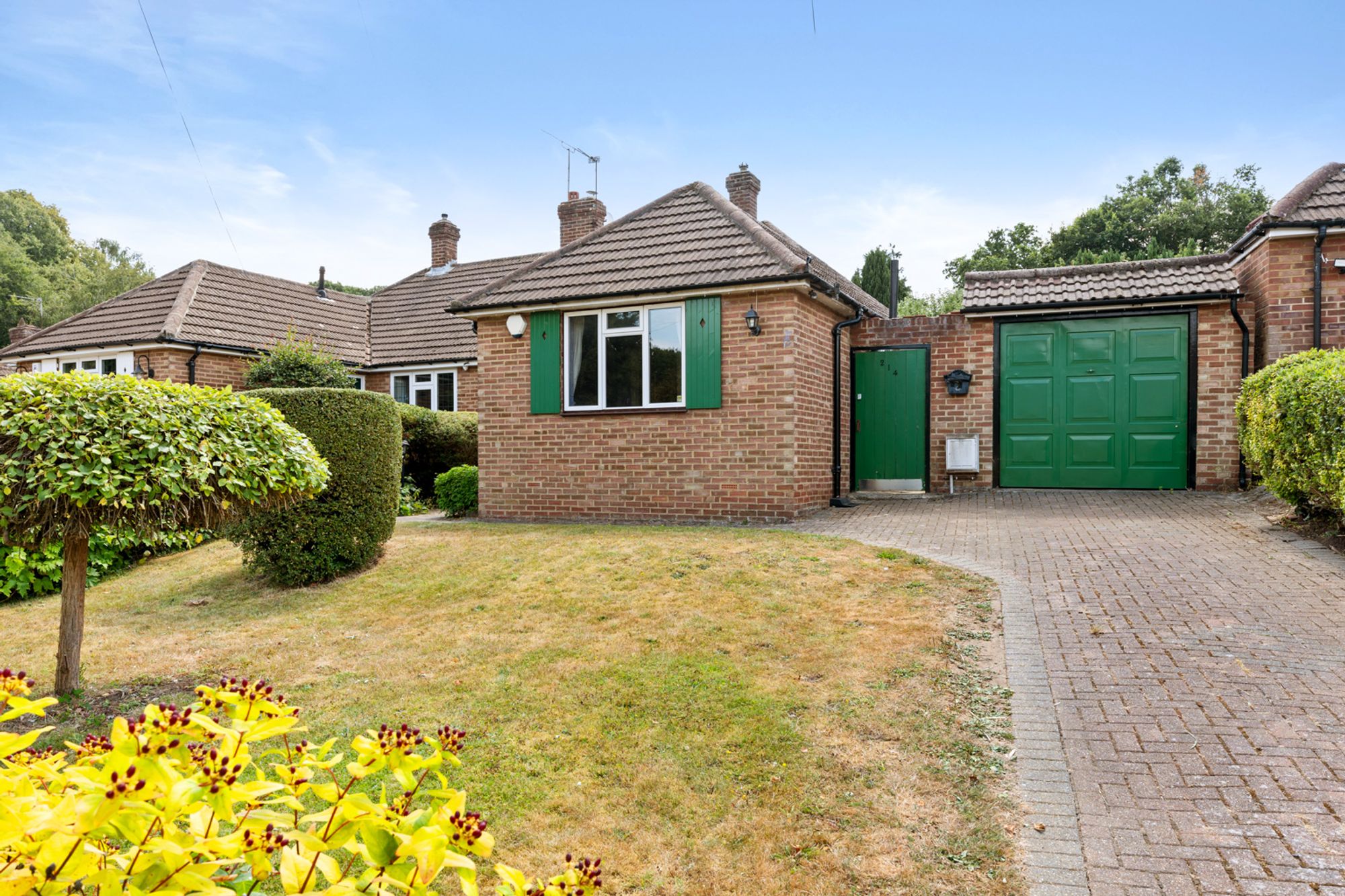 2 bed semi-detached bungalow for sale in Croham Valley Road, South Croydon, CR2  - Property Image 18