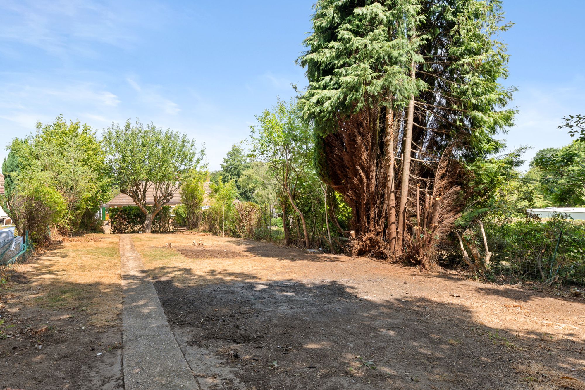 2 bed semi-detached bungalow for sale in Croham Valley Road, South Croydon, CR2  - Property Image 20