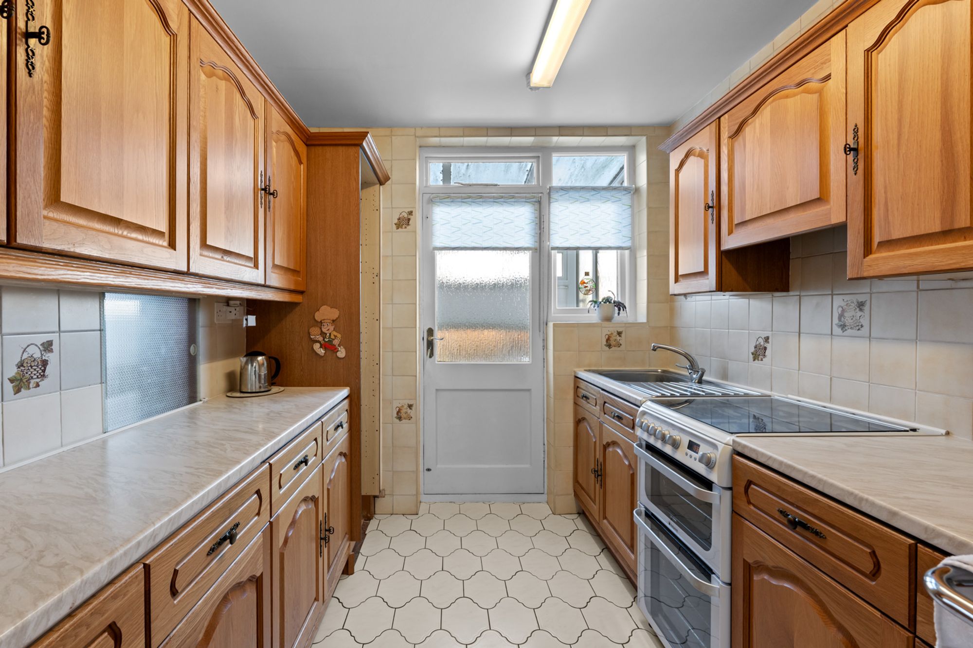 3 bed end of terrace house for sale in Godalming Avenue, Wallington, SM6  - Property Image 22