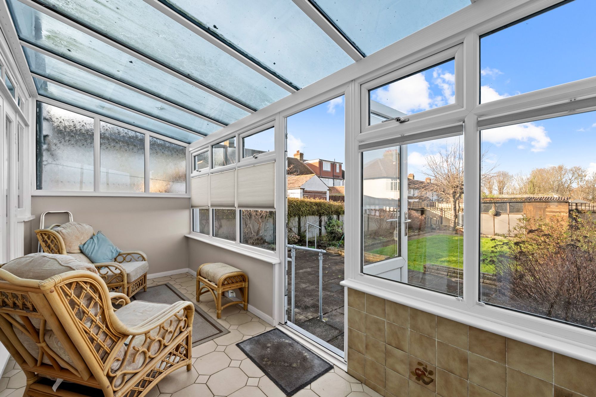 3 bed end of terrace house for sale in Godalming Avenue, Wallington, SM6  - Property Image 19