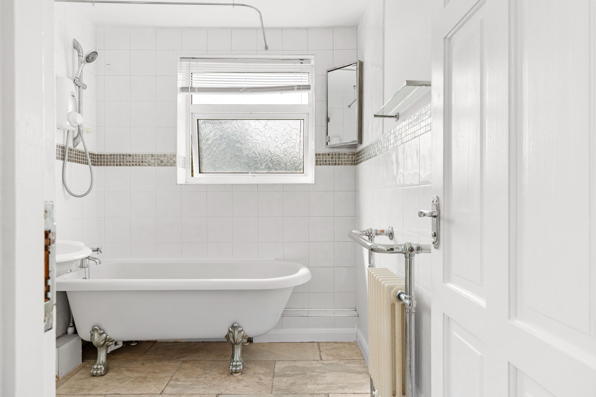 3 bed semi-detached house for sale in Hyde Road, South Croydon, CR2  - Property Image 5