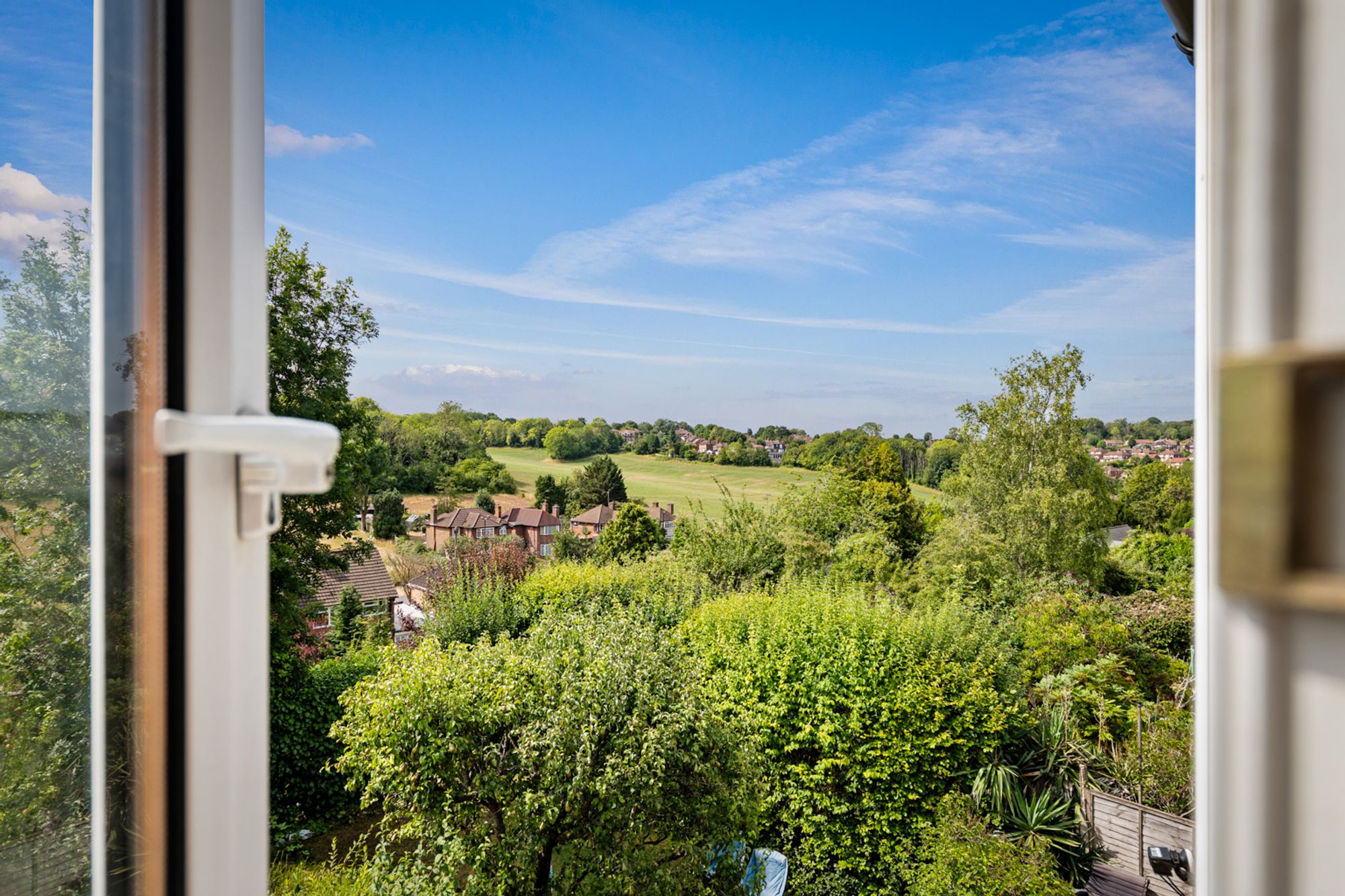 3 bed semi-detached house for sale in Hyde Road, South Croydon, CR2  - Property Image 4