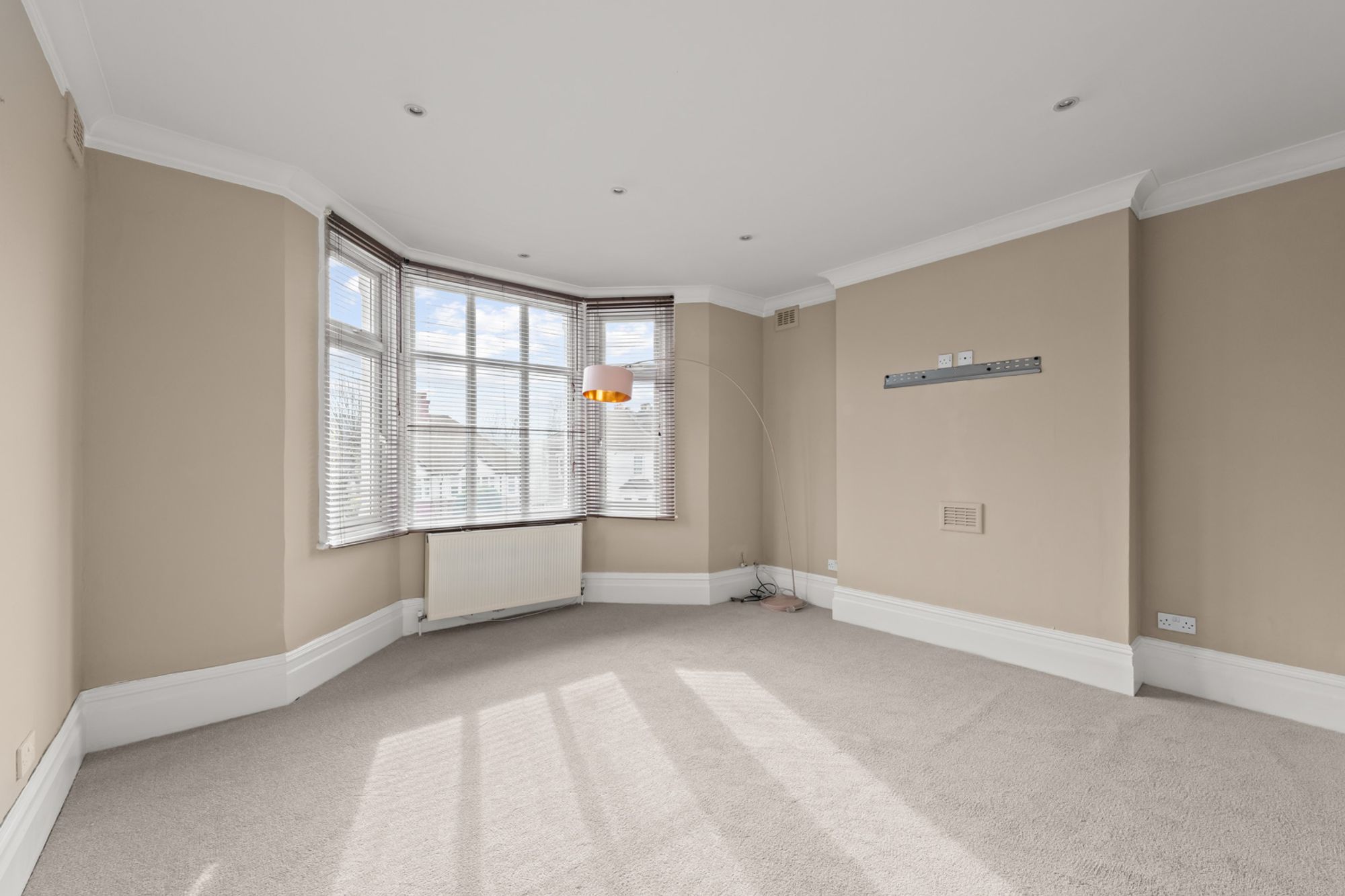 2 bed flat to rent in Avondale Road, South Croydon, CR2  - Property Image 9