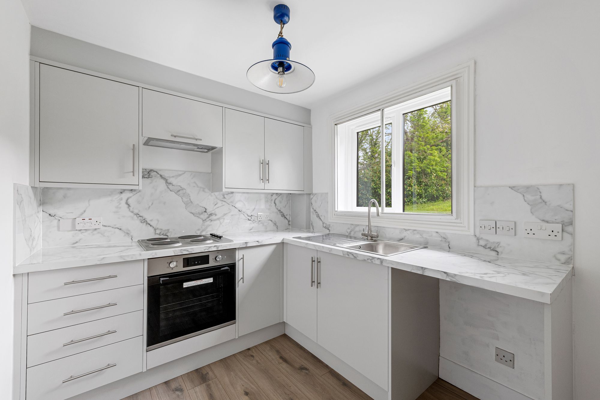 1 bed apartment for sale in Fairbairn Close, Purley, CR8