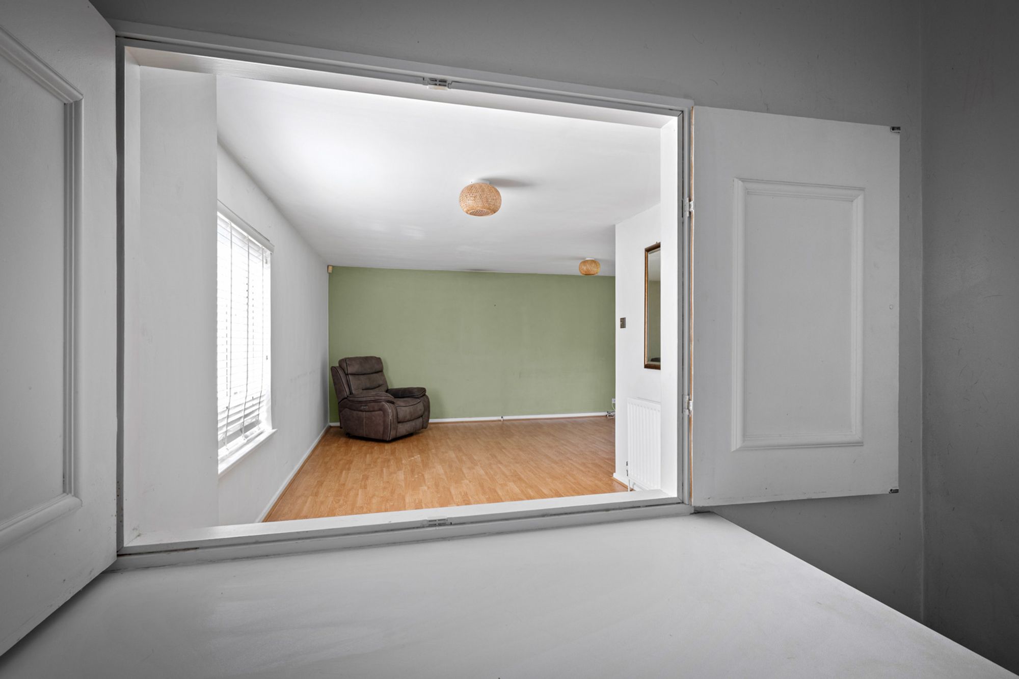 5 bed mid-terraced house for sale in Linton Glade, Croydon, CR0  - Property Image 11