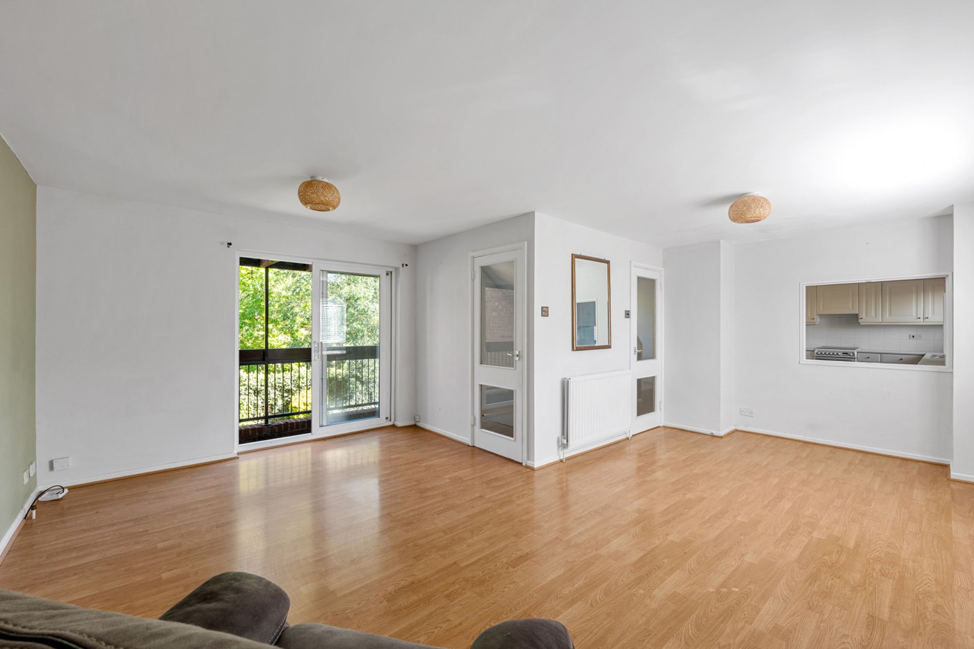 5 bed mid-terraced house for sale in Linton Glade, Croydon, CR0