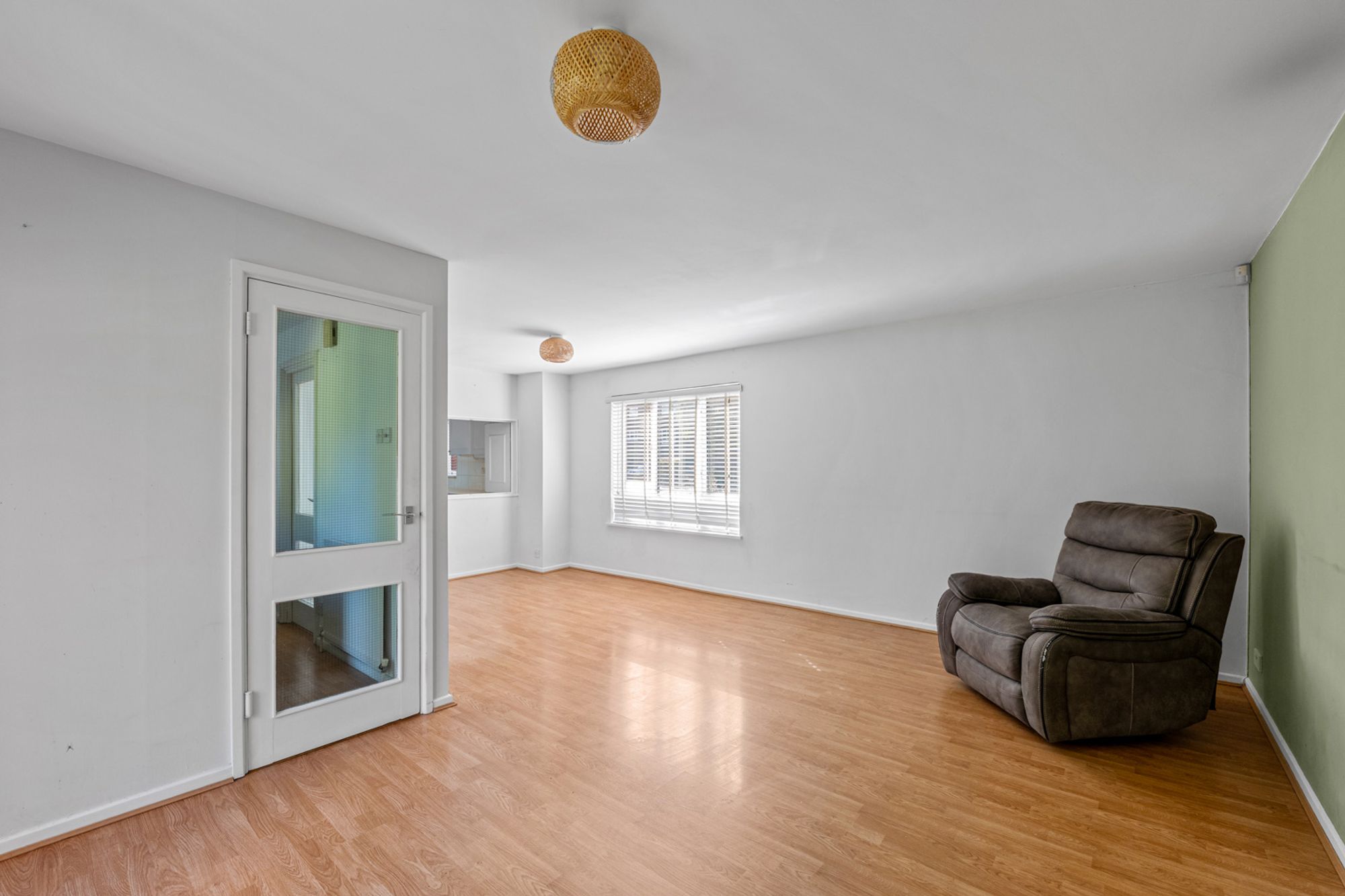 5 bed mid-terraced house for sale in Linton Glade, Croydon, CR0  - Property Image 12