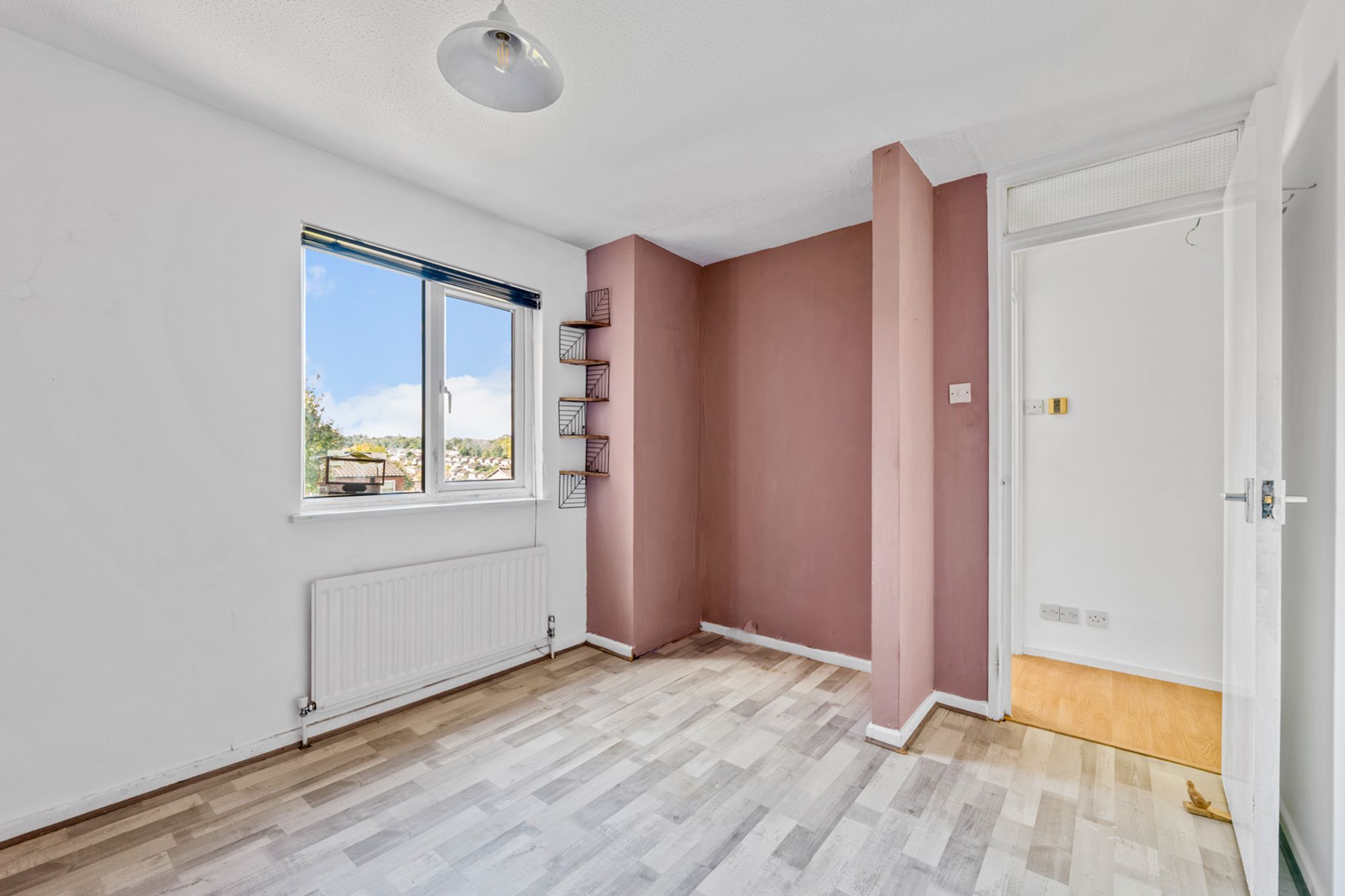 5 bed mid-terraced house for sale in Linton Glade, Croydon, CR0  - Property Image 29