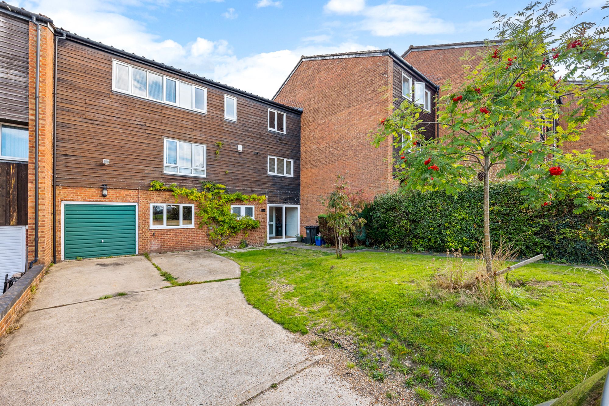 5 bed mid-terraced house for sale in Linton Glade, Croydon, CR0  - Property Image 31