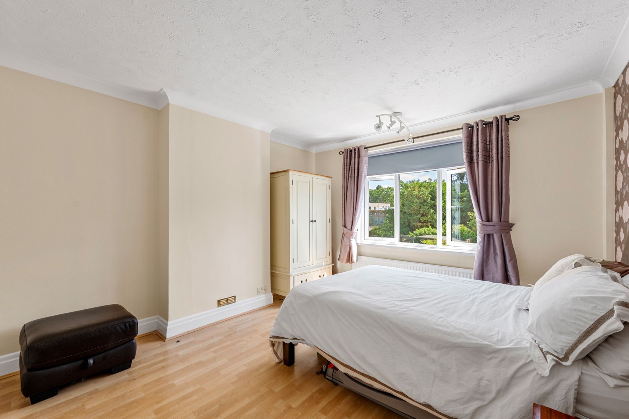 3 bed semi-detached house for sale in Nursery Close, Croydon, CR0  - Property Image 16