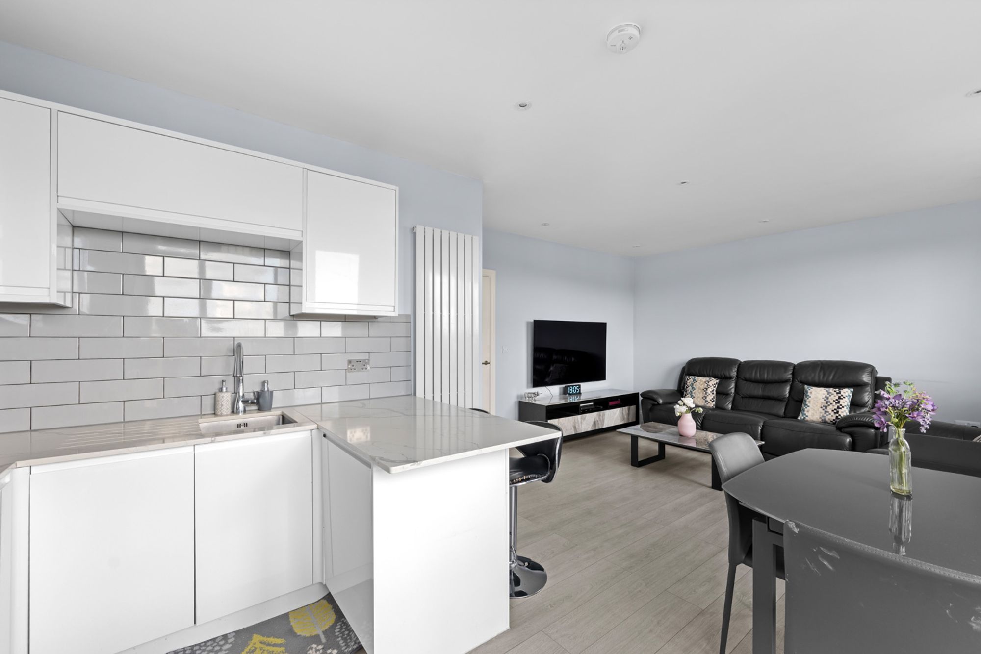 2 bed flat for sale in Riddlesdown Road, Purley, CR8  - Property Image 7