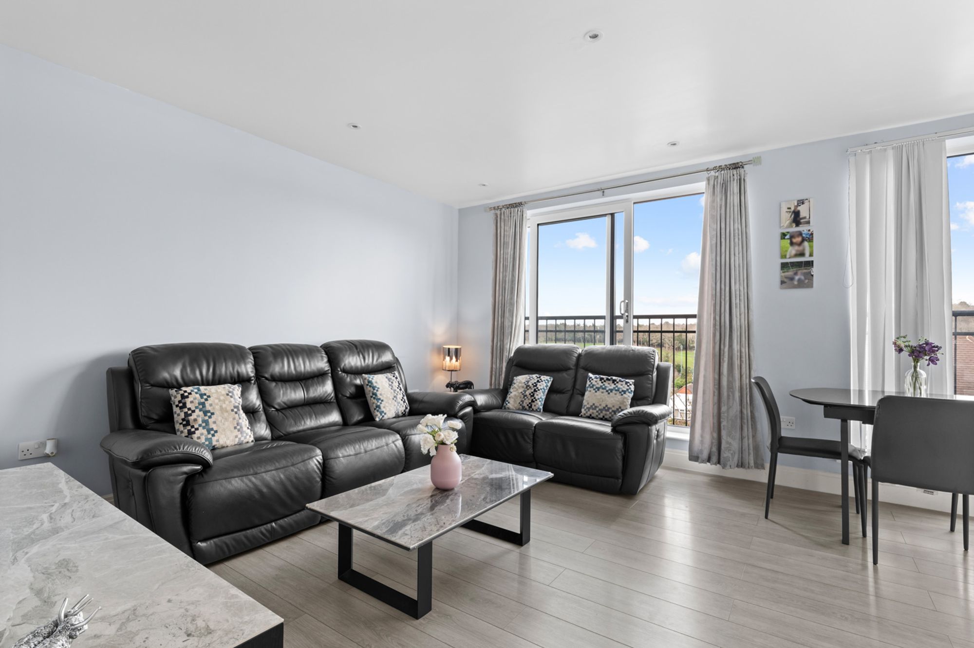 2 bed flat for sale in Riddlesdown Road, Purley, CR8  - Property Image 17