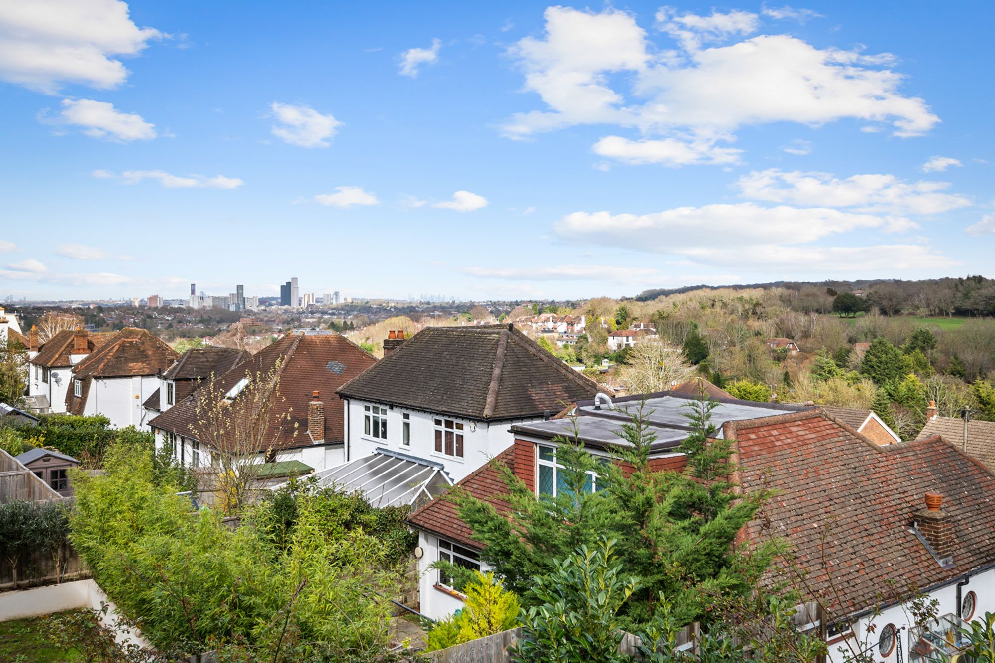 2 bed flat for sale in Riddlesdown Road, Purley, CR8  - Property Image 2