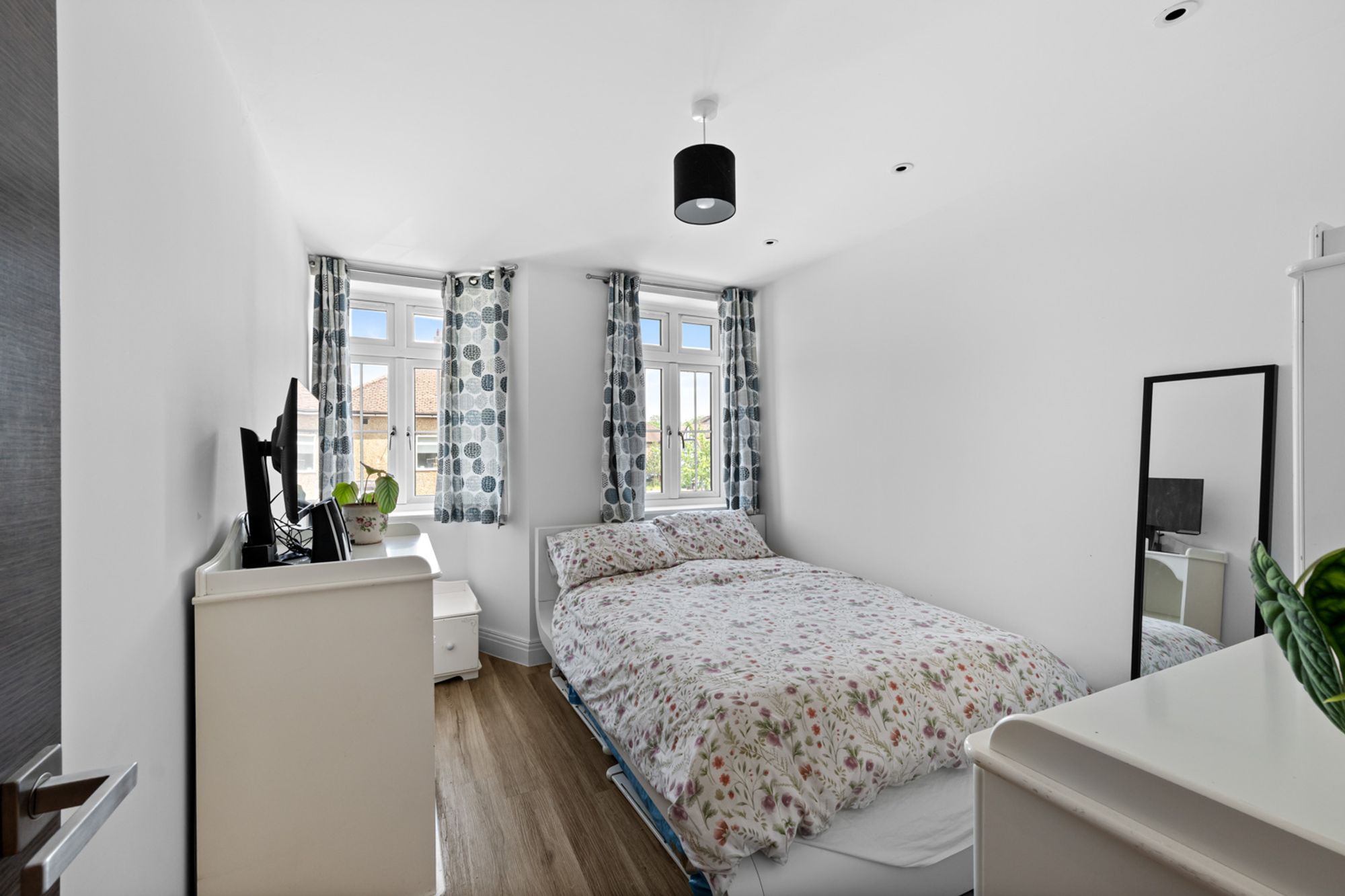 2 bed flat for sale in Fairhaven Avenue, Croydon, CR0  - Property Image 14