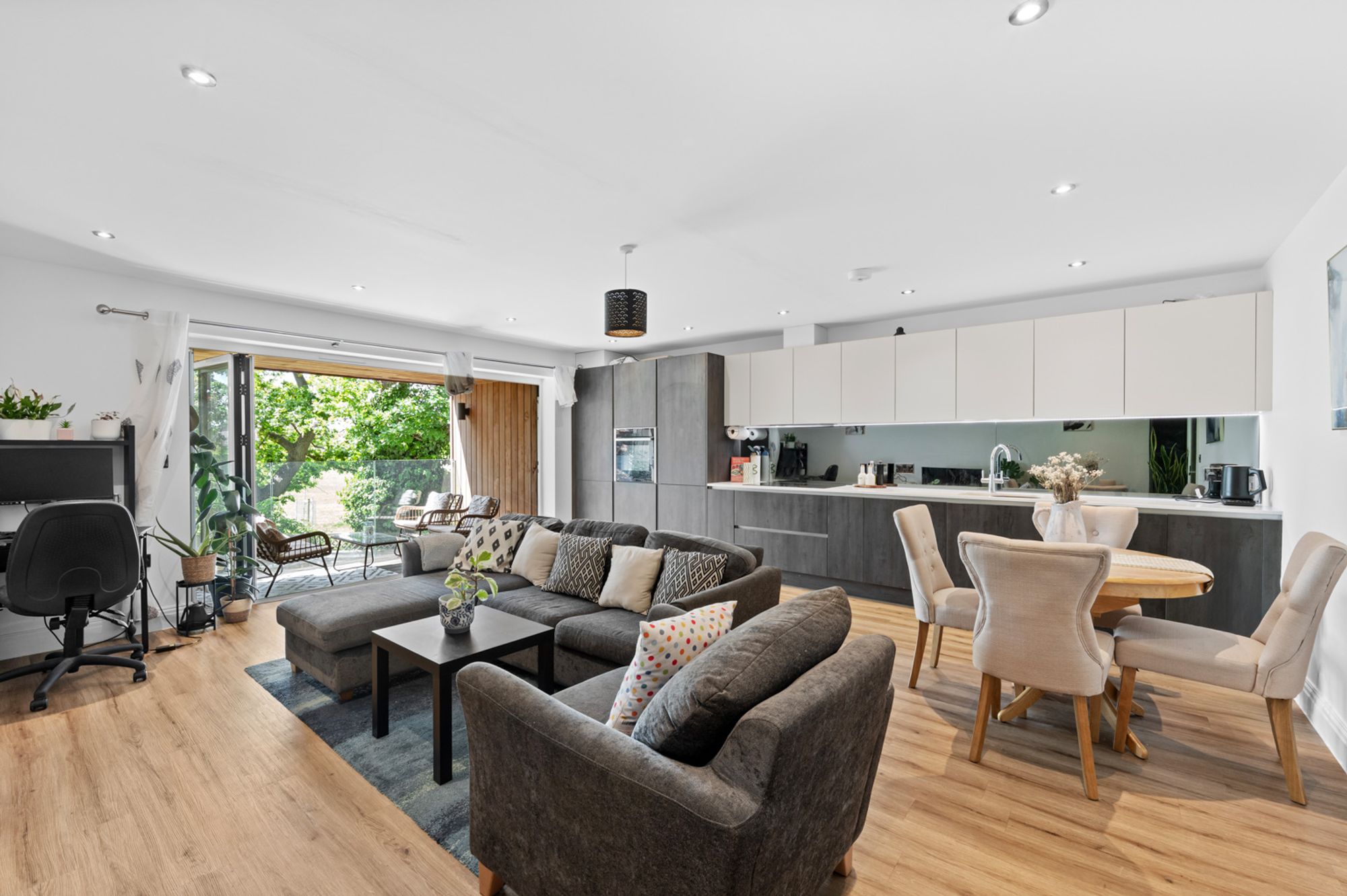 2 bed for sale in Fairhaven Avenue, Croydon, CR0